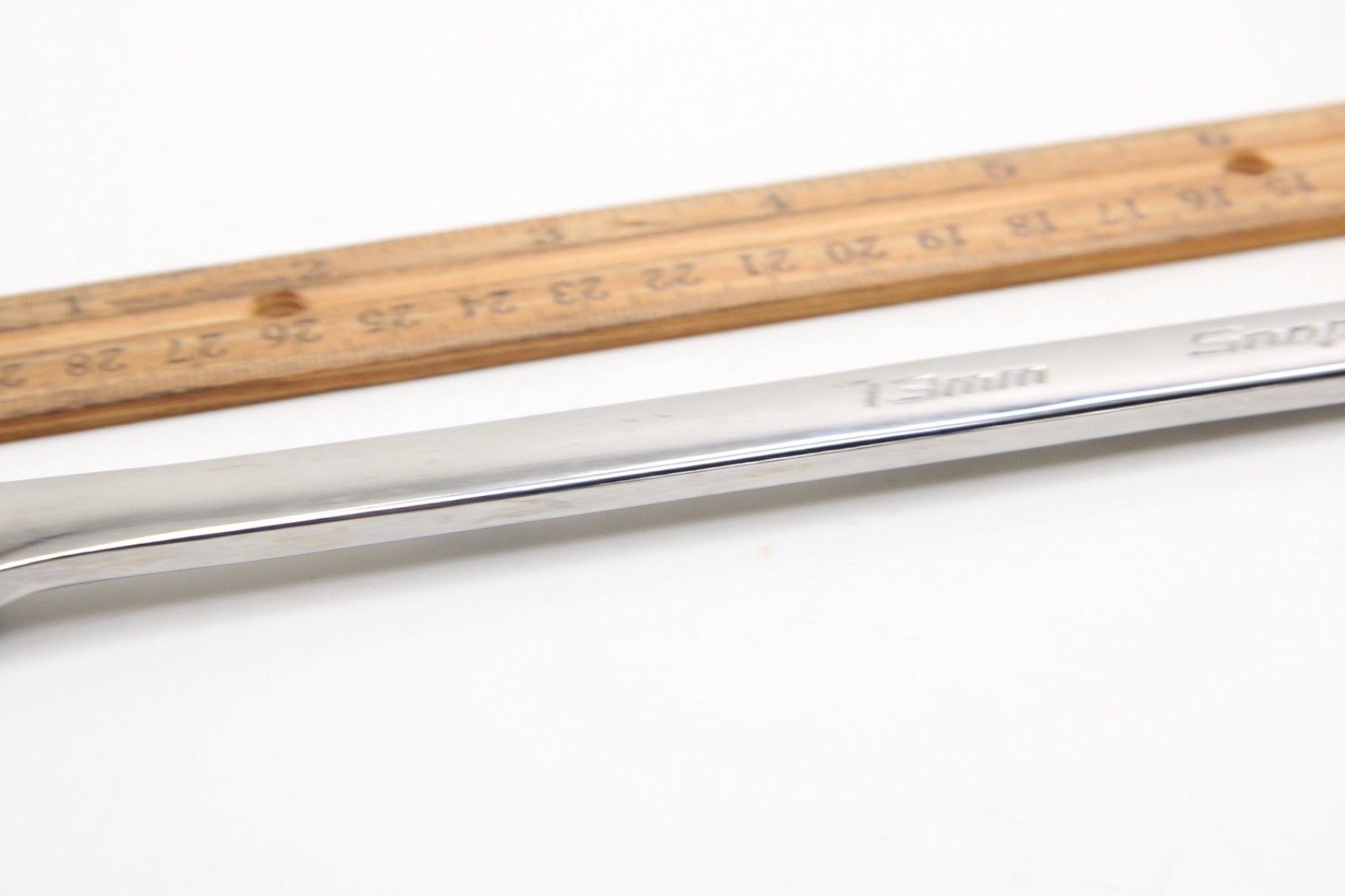Snap-on XDHFM1314 13x14mm 12 Pt. Metric 0° Offset Box Wrench 11″ Long USA