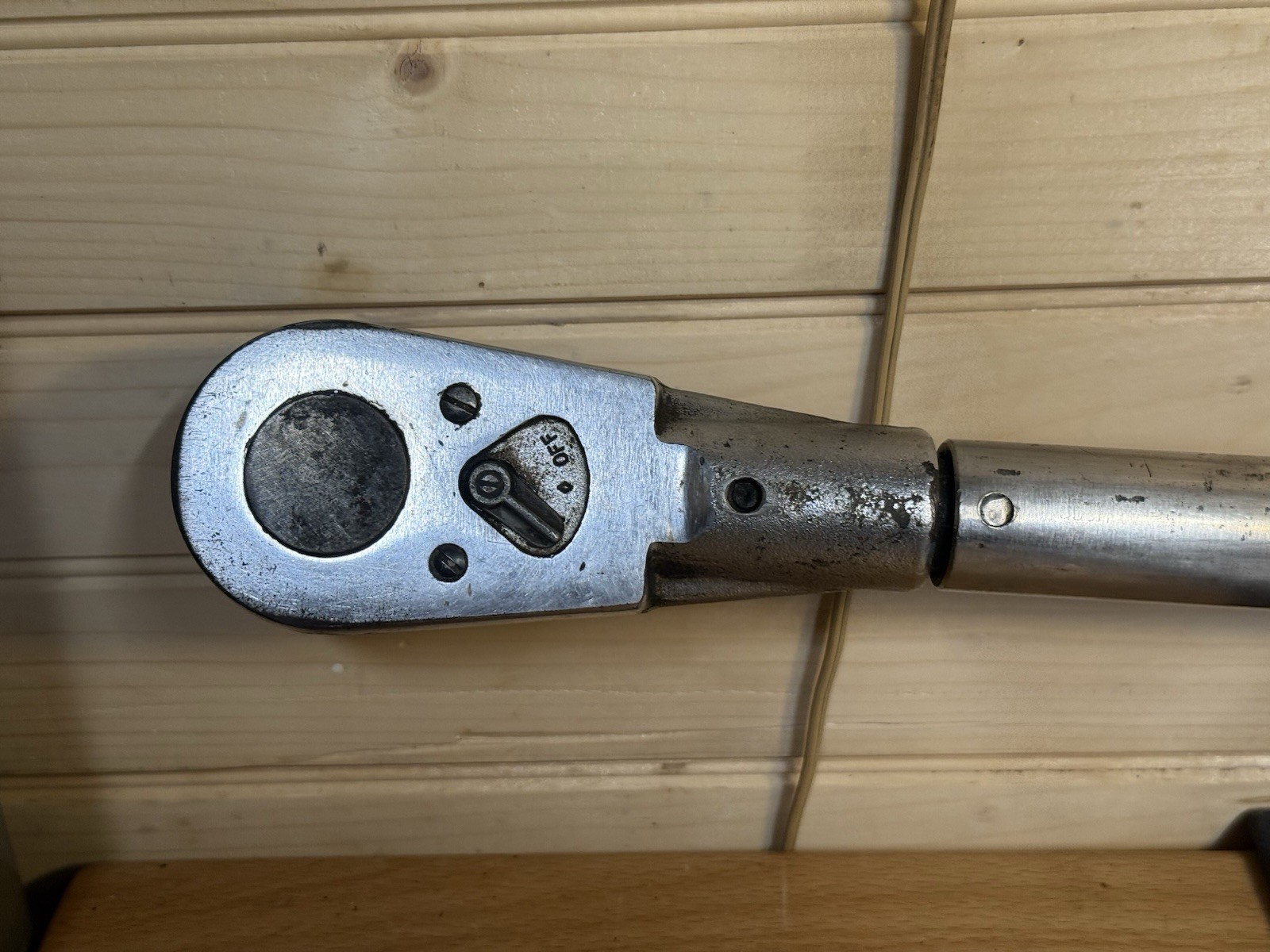 Snap-On QJR-4600A 3/4″ inch Drive Adjustable Torque Wrench 44″ long 100-600 ft