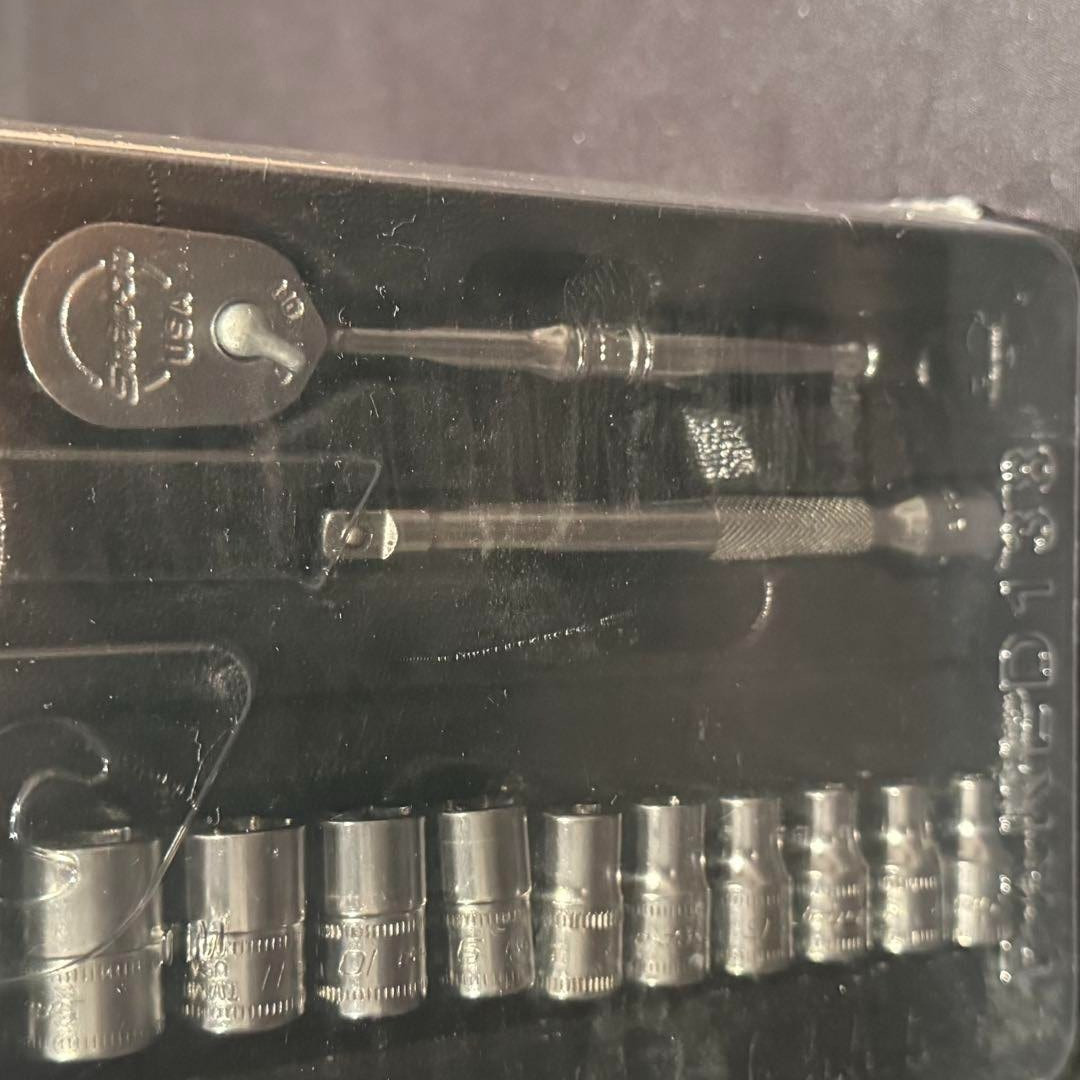 Snap-On 117TMM 17 pcs 1/4″ Drive 6-Point Hexagonal Metric Starter Ratchet Set