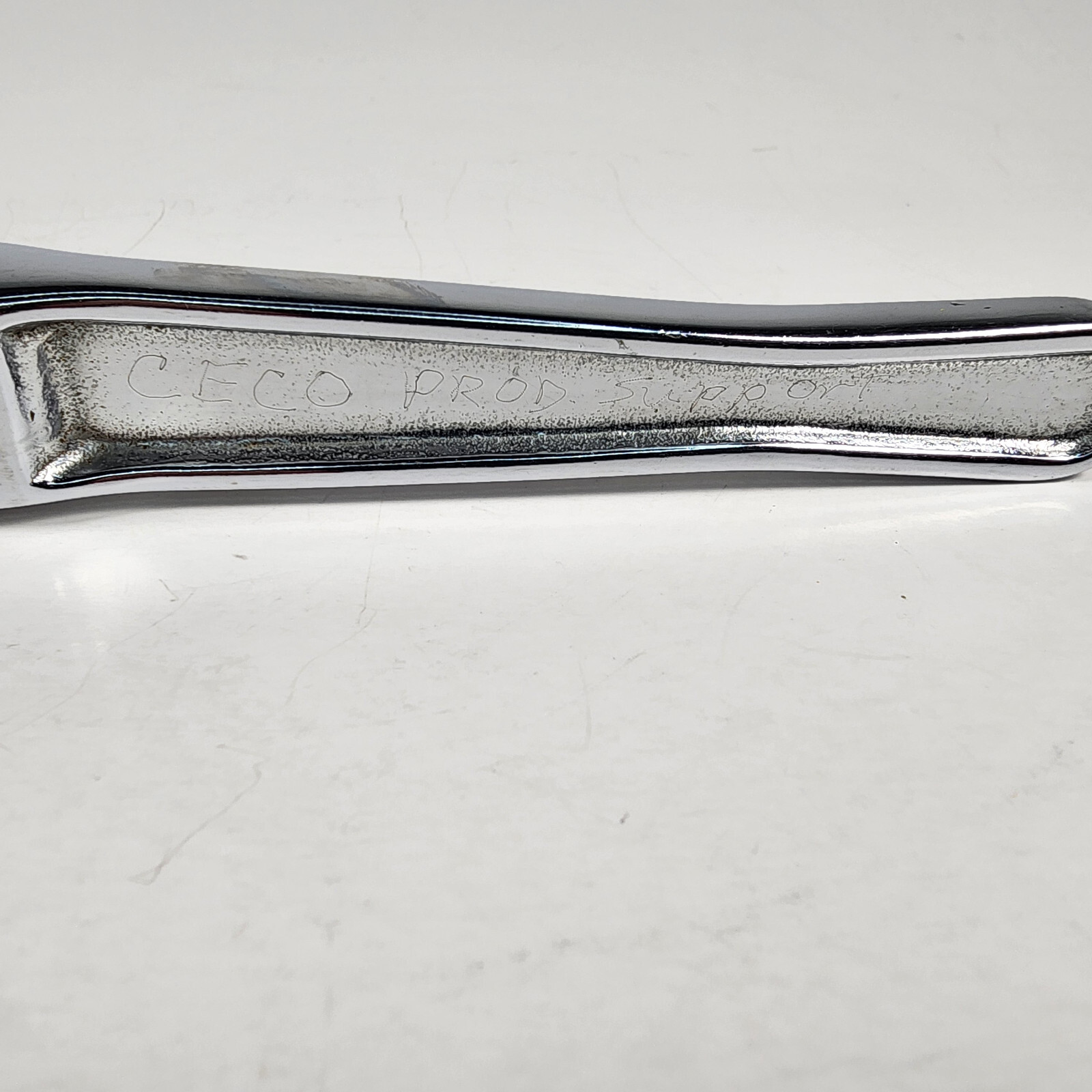 Snap-On Tools USA FN720 Polish Chrome Ratchet 3/8″ Drive – Short Handle 6″ Long