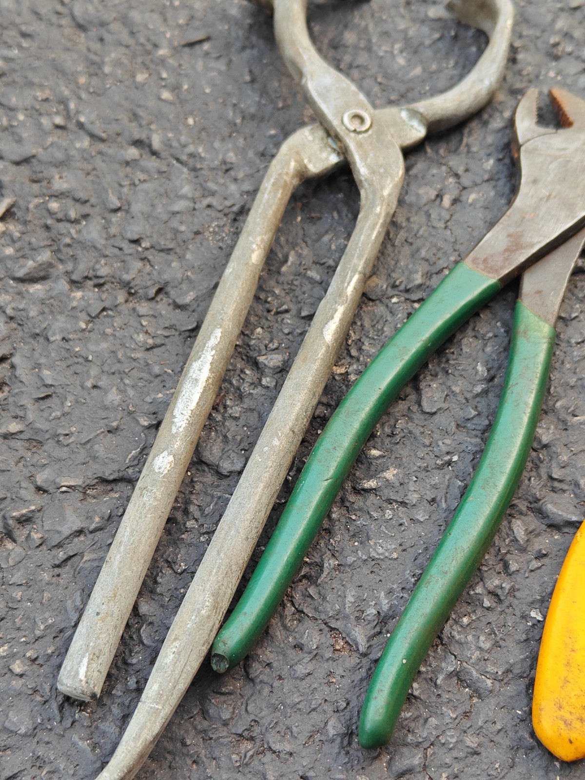 Various Automotive Tools Specialty Pliers Lot