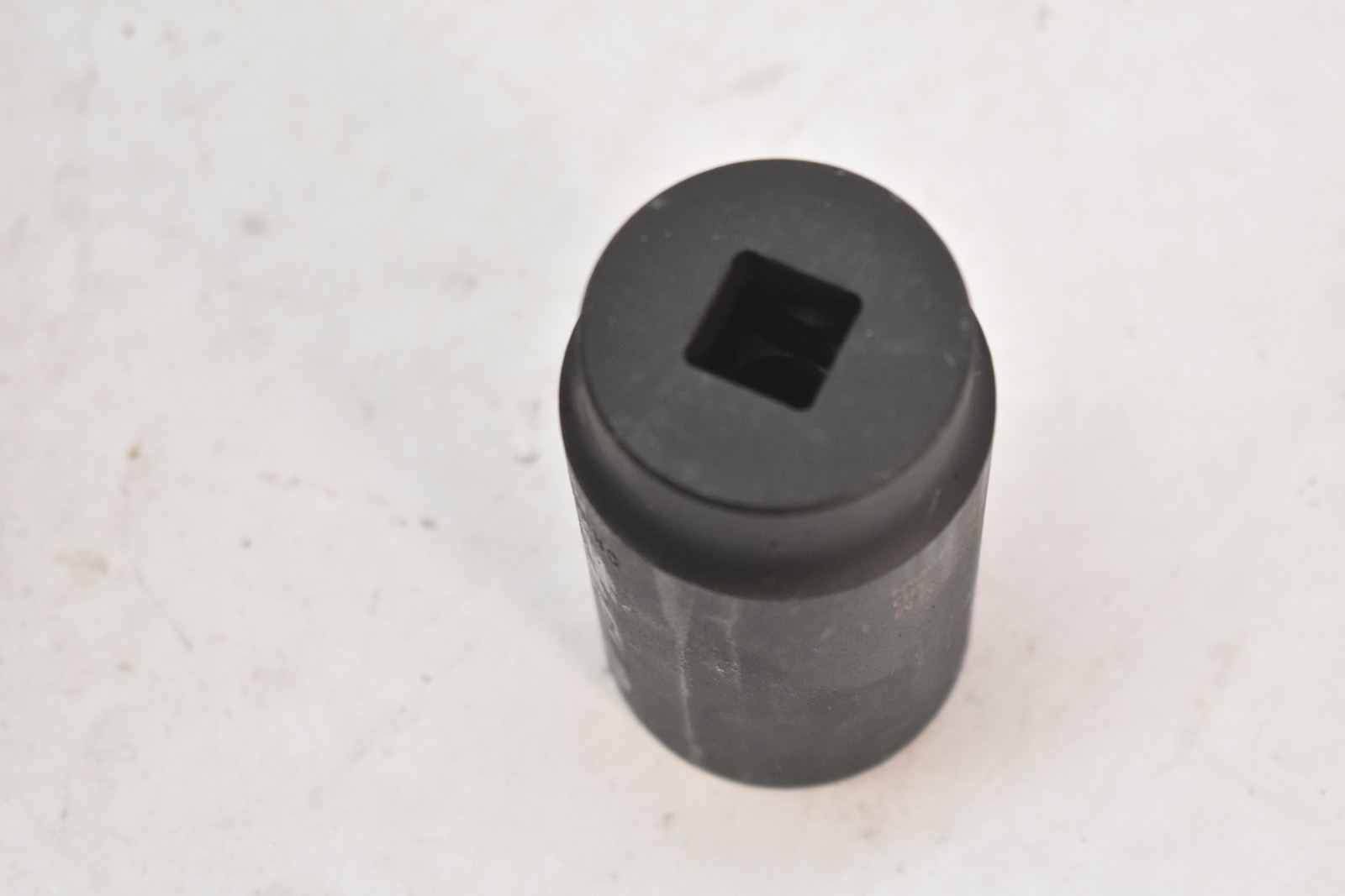 Sunex Tools 232MD 32mm Metric Deep Impact Socket 1/2in Drive 6-Point Black
