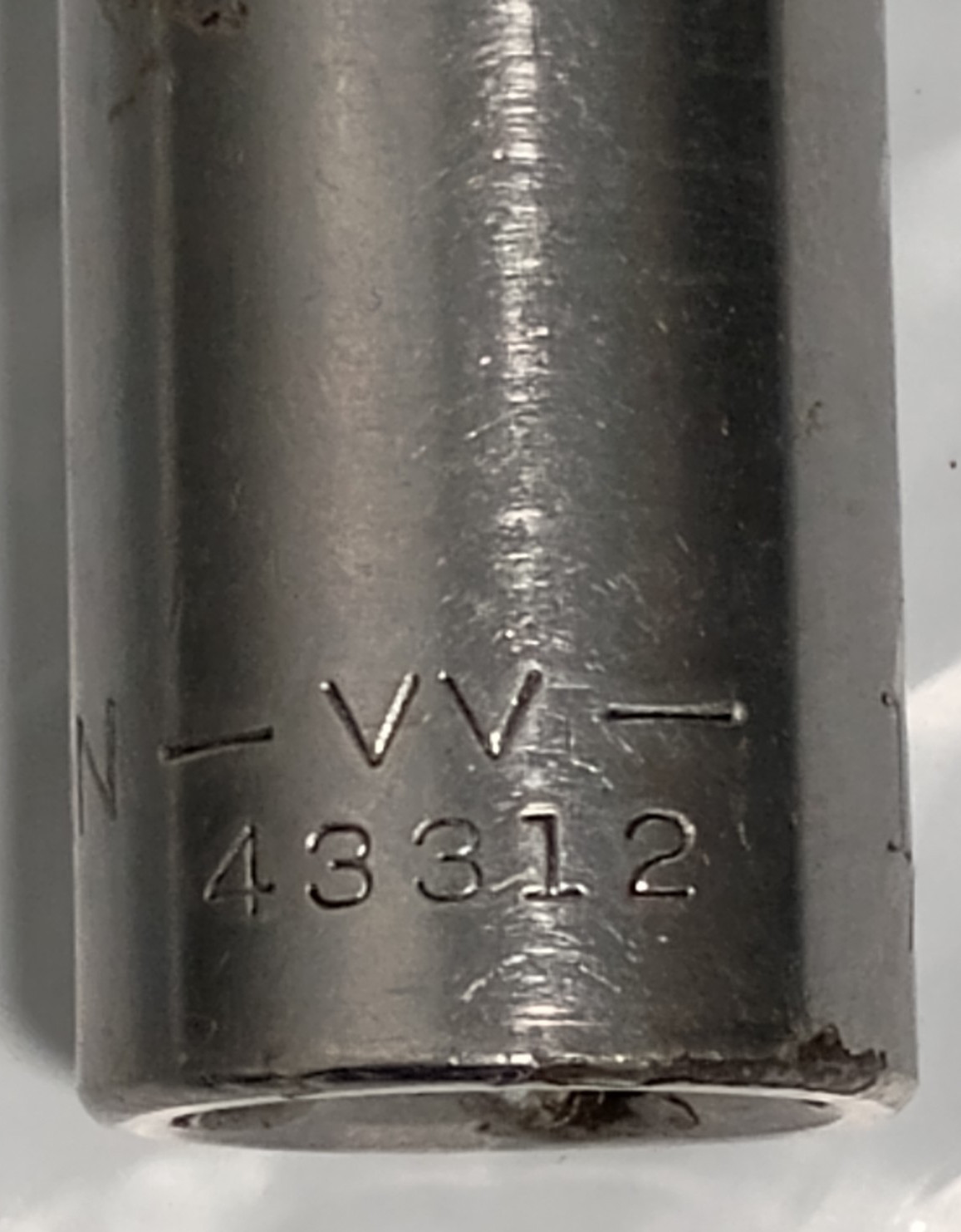 CRAFTSMAN TOOLS USA VV43312, 3/8″ DRIVE, 1/2″ SOCKET, 2.5″ DEEP/HIGH, 12 POINT.