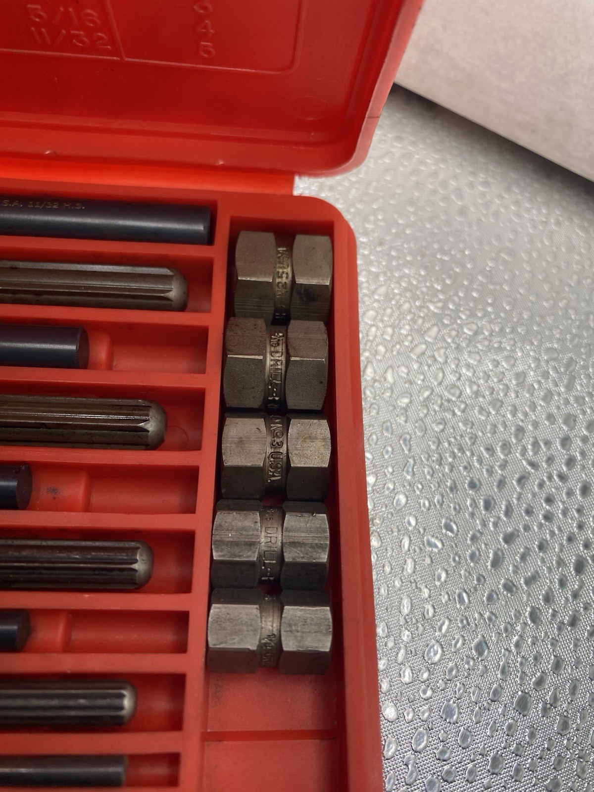 Vintage Blue Point Snap-On Screw Extractor Set No. E-1020 Complete in Case