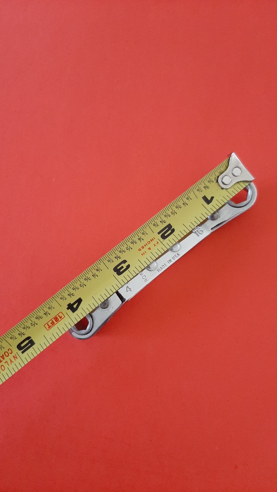 Craftsman USA ROW810 1/4″ x 5/16″ Offset Ratcheting Box Wrench 6pt Point