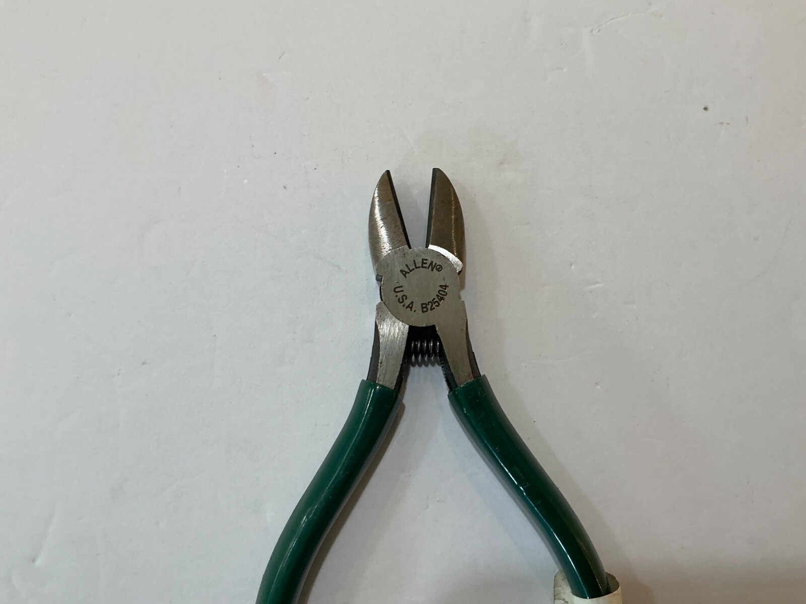NOS Allen brand 5” diagonal cutters with spring & cushioned grip B25404 USA made