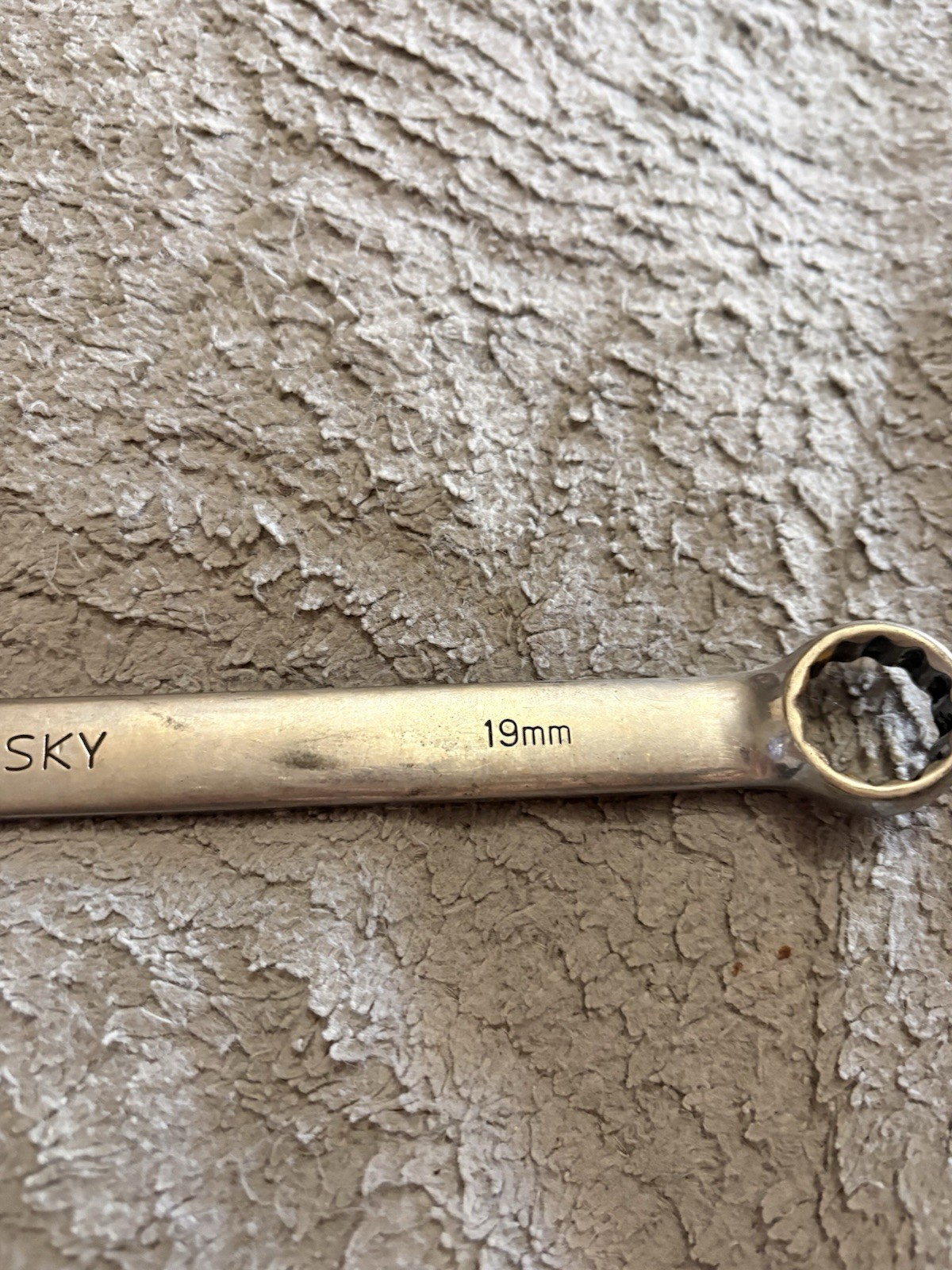 Husky 19mm 37519