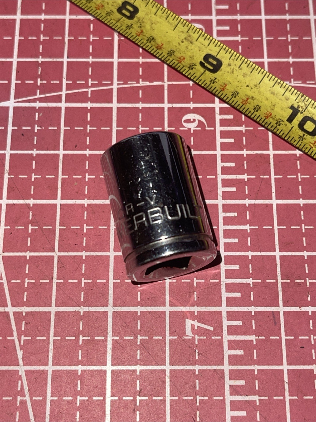 Powerbuilt 9/16 In SAE 3/8 Drive 12 Point Socket 9/16” 3/8” Nice