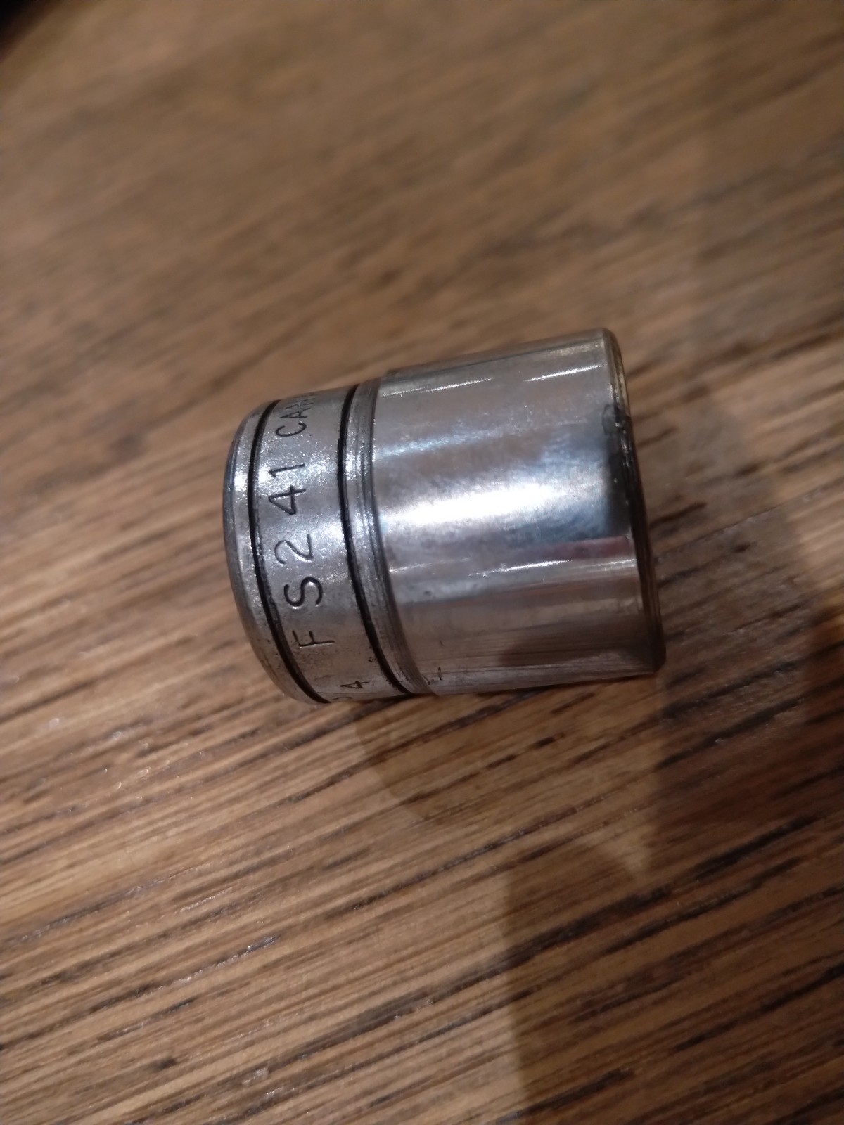 Snap-on Canada FS241 3/8″ drive 6-point SAE 3/4″ Flank drive shallow socket