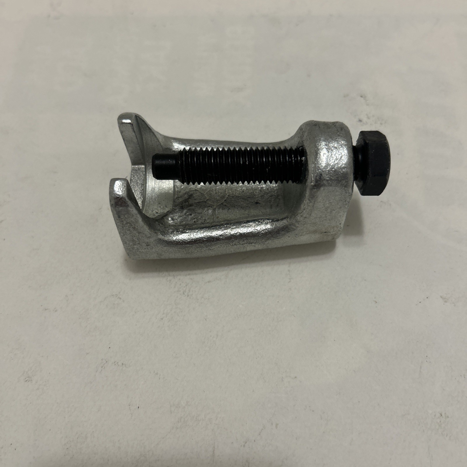 Performance Tool W83025 Tie Rod End Puller 3/4” Opening, 2” Inside Clearance,