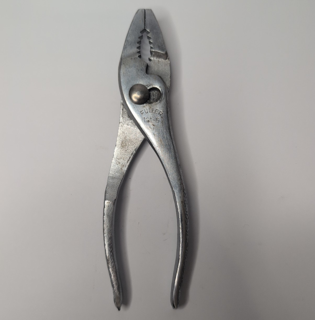 Vintage Fuller BF Japan 6″ Thin Nose Slip Joint Pliers 191-6