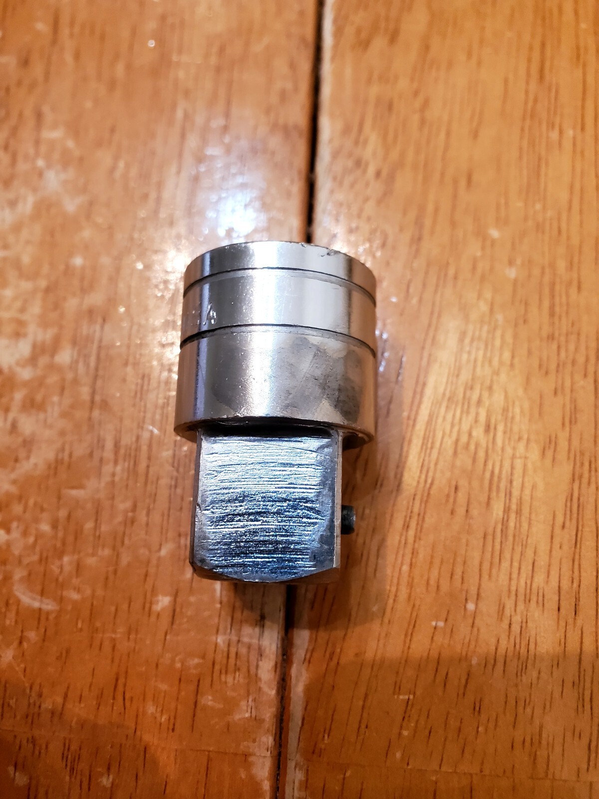 Snap On 1/2F To 3/4M Drive Locking Button Adaptor Socket LA12