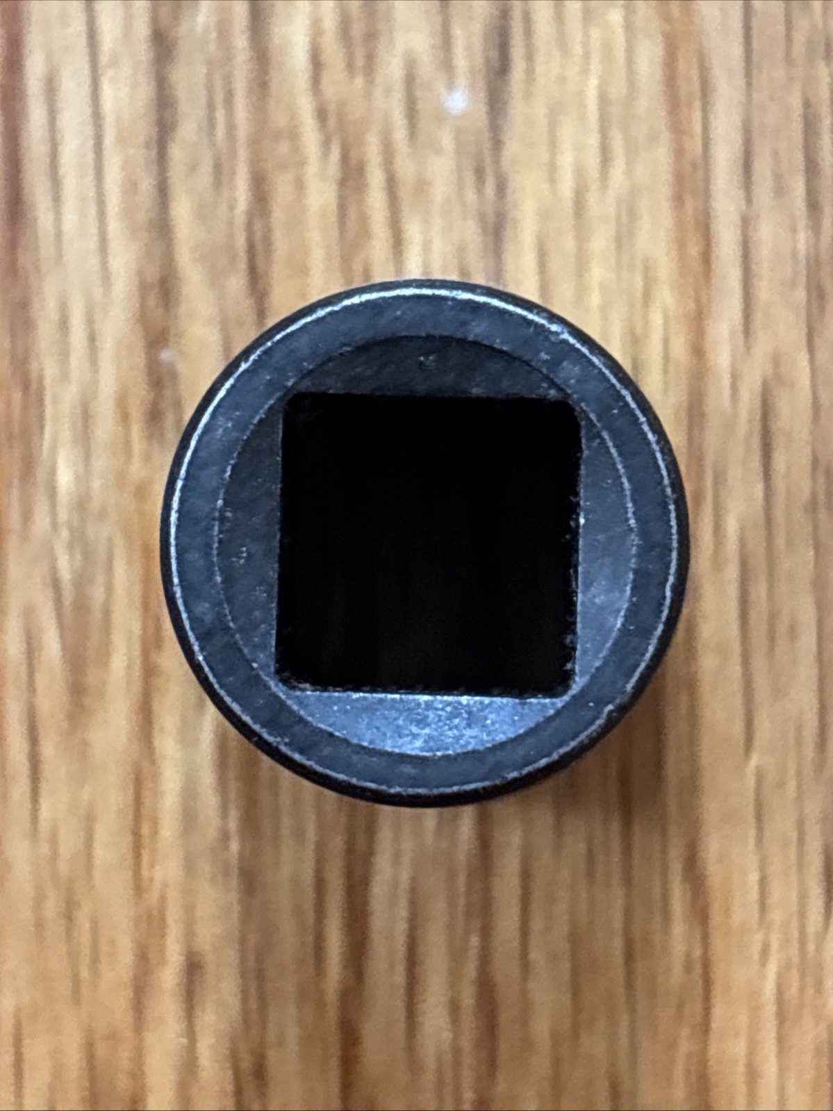 Snap-On GTW221, 1/2″ Dr. 11/16″ Socket, Shallow, 6Pt. *Black Industrial Finish*