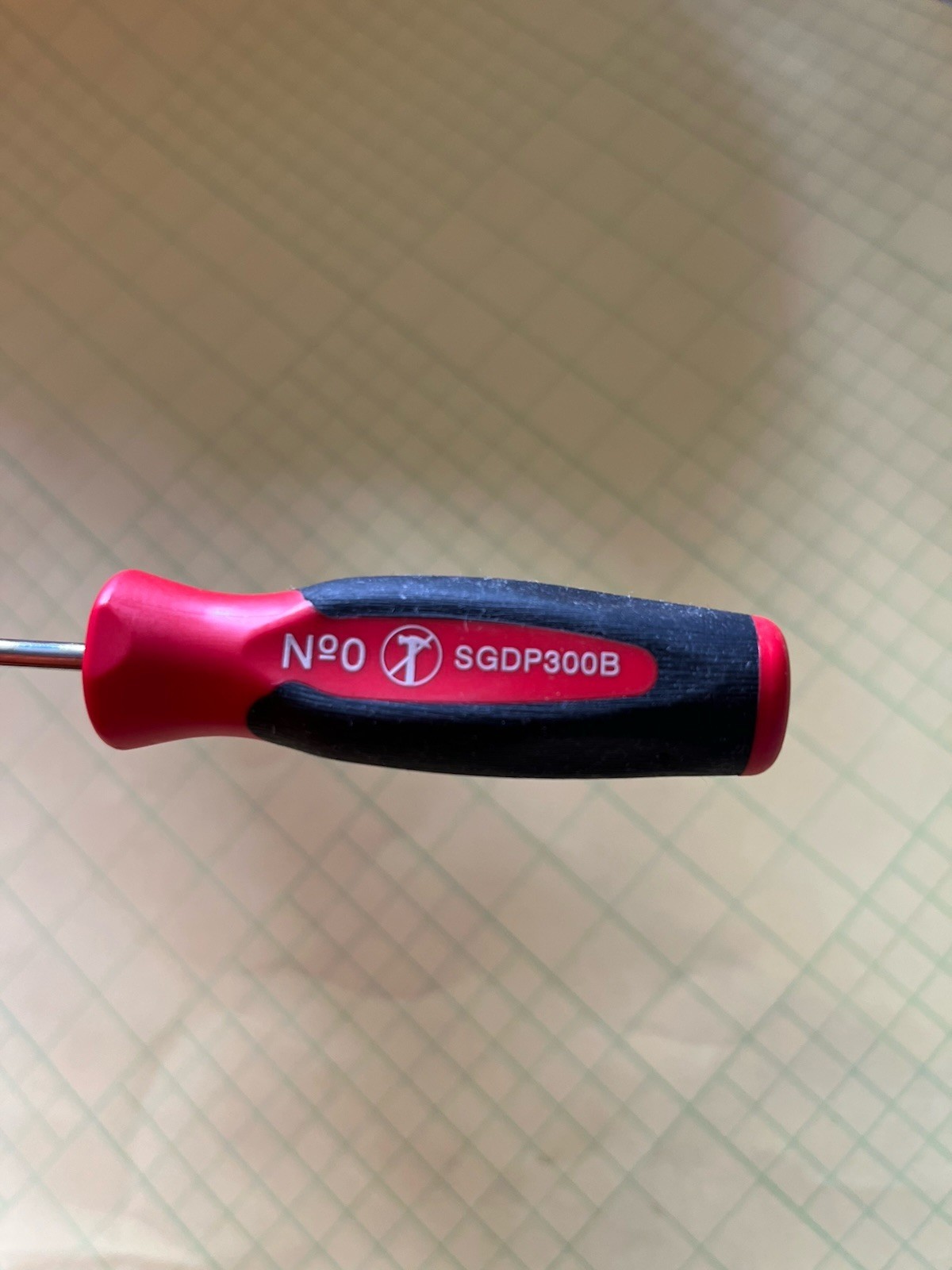 Snap On Screwdriver Phillips Mini Tip No 0 SGDP300B New Tool In Classic Red