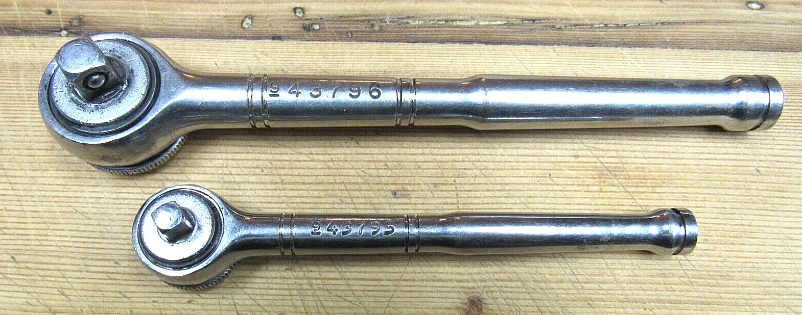 Craftsman ThumbWheel Ratchet Set of 2 3/8″ Drive & 1/2″ Drive, #943796, #943797