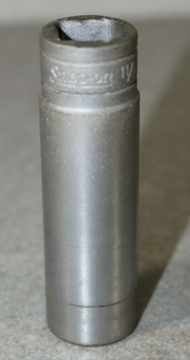 Snap On Tools TS221 11/16″ SAE 1/2″ Drive 6Pt Deep Socket #757