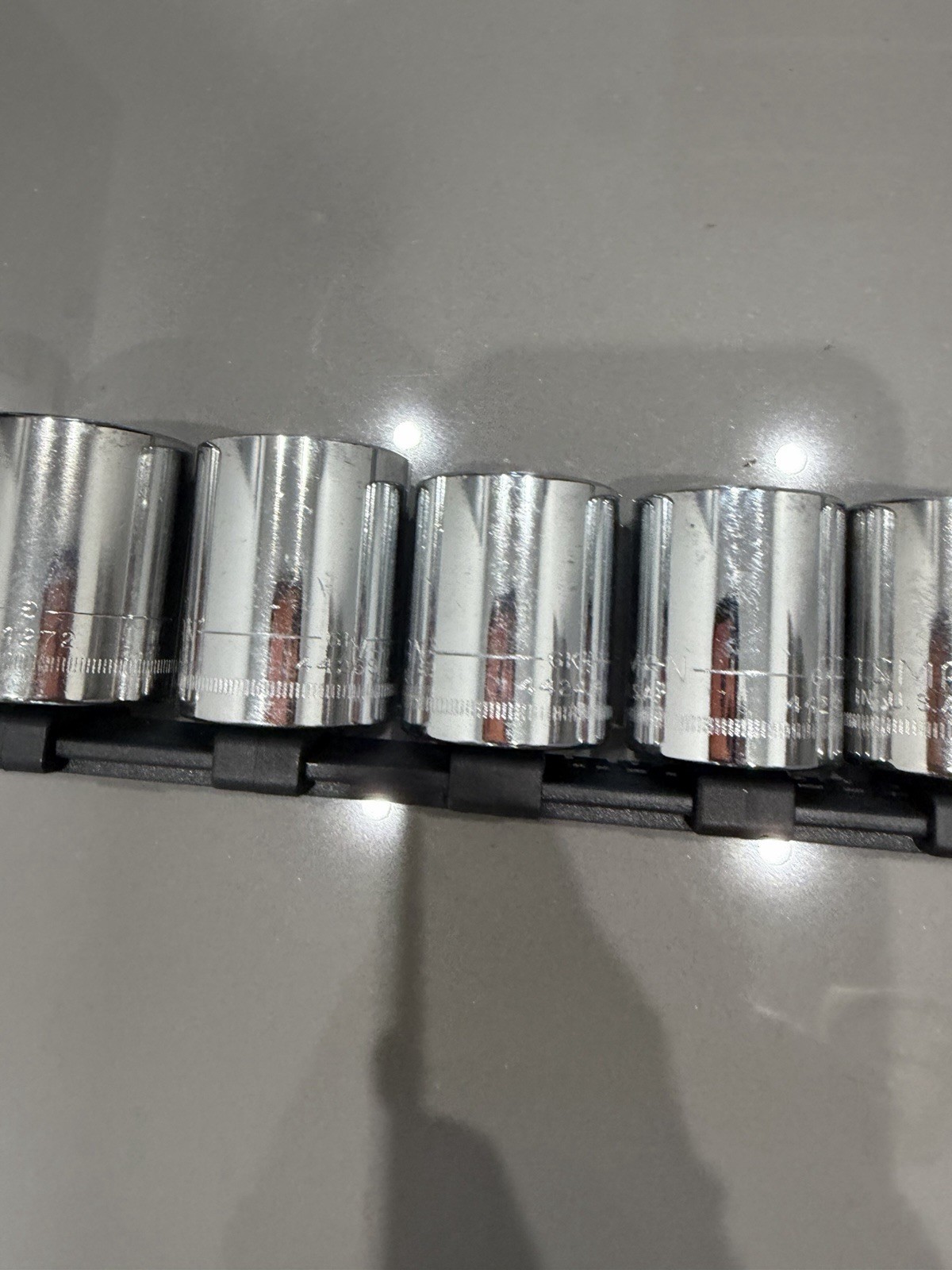 10pc CRAFTSMAN 1/2″ DRIVE » VINTAGE» 12PT SOCKET SET W/ HOLDER SAE USA 18-27mm