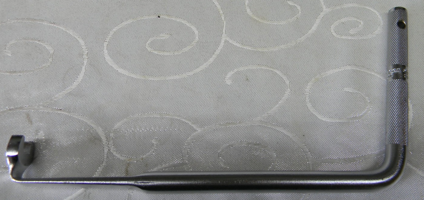 SNAP-ON 5/16″ PUSH ROD ADJUSTING WRENCH 102° OFFSET HANDLE #M3518