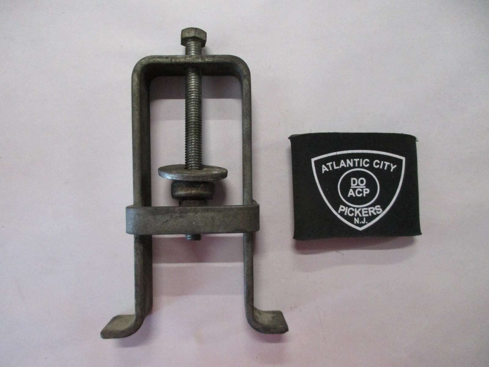 KENT MOORE TOOL J-33367 BEARING CUP PULLER BRIDGE