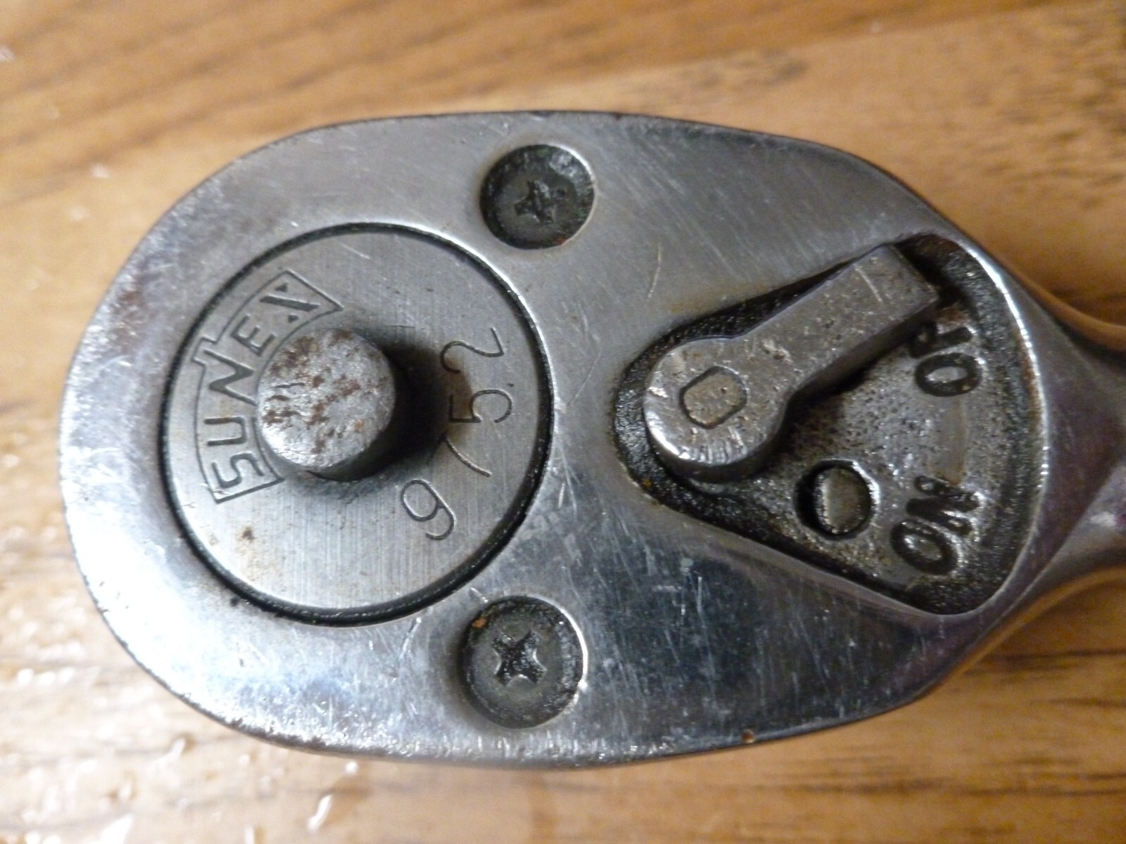 VINTAGE – USED – OLD Nice – SUNEX 1/2″ DRIVE PROFESSIONAL RATCHET #9752