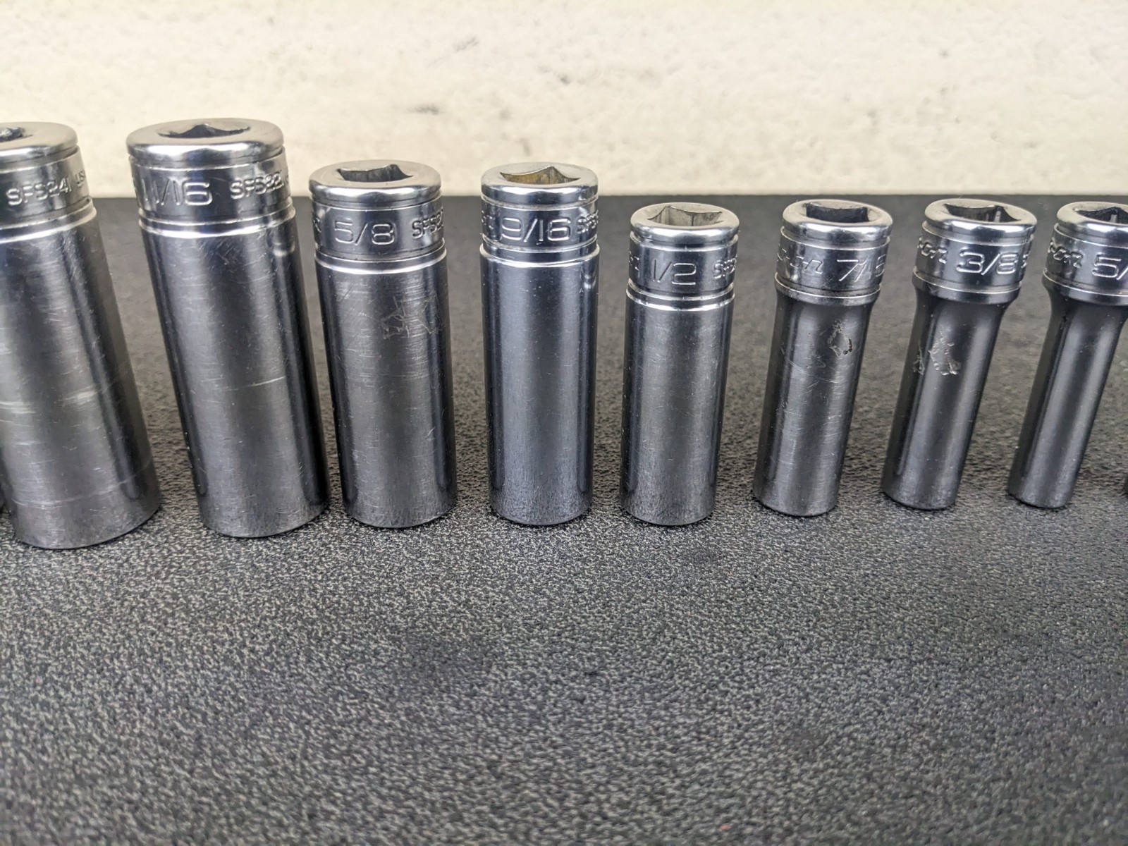 #bm403 Snap on Tools 211SFSY 3/8″ Drive Deep Chrome Socket Set Socket Set