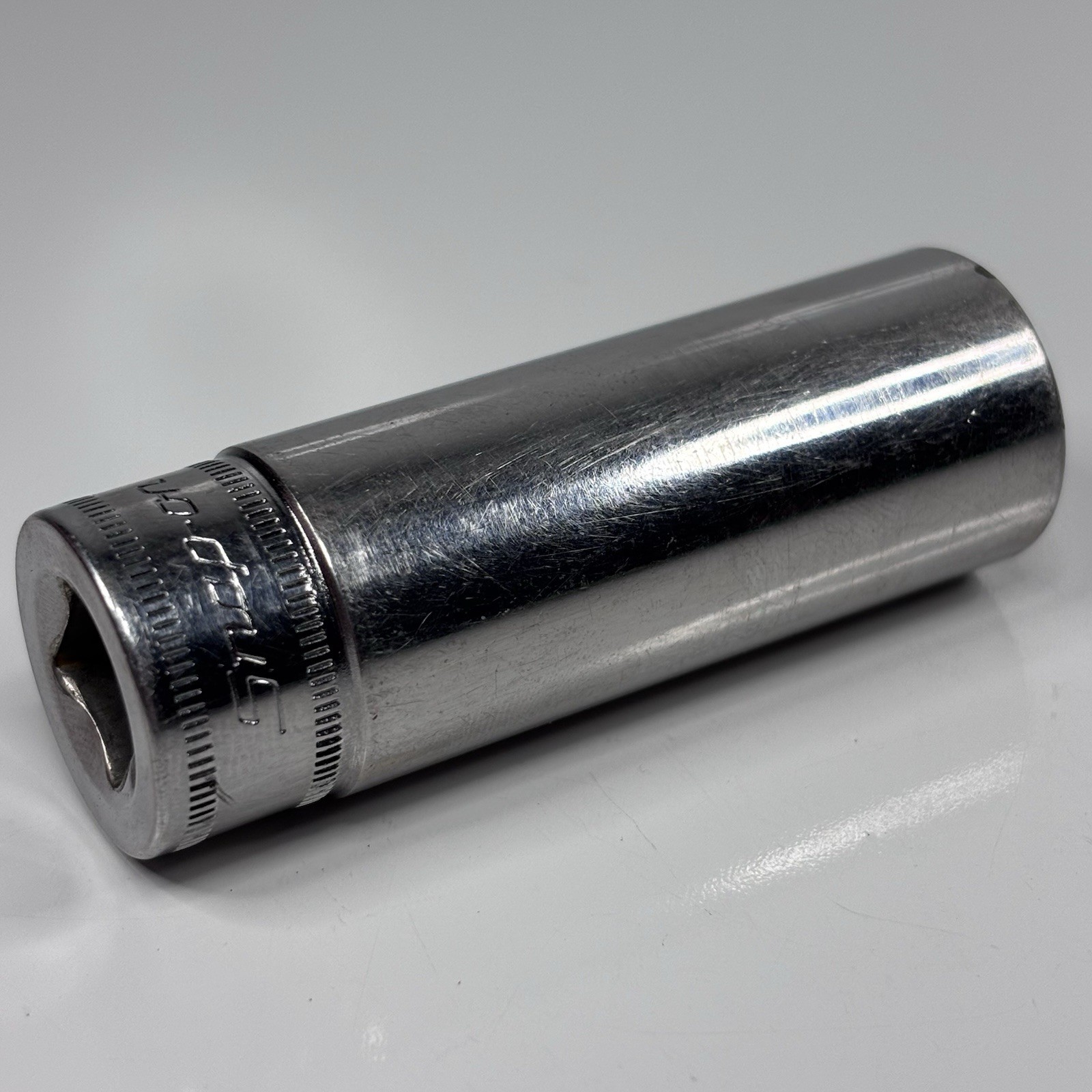 Snap On Tools SFSM17 3/8 Dr 6Pt Metric 17mm Flank Dr Deep Chrome Socket USA 2004
