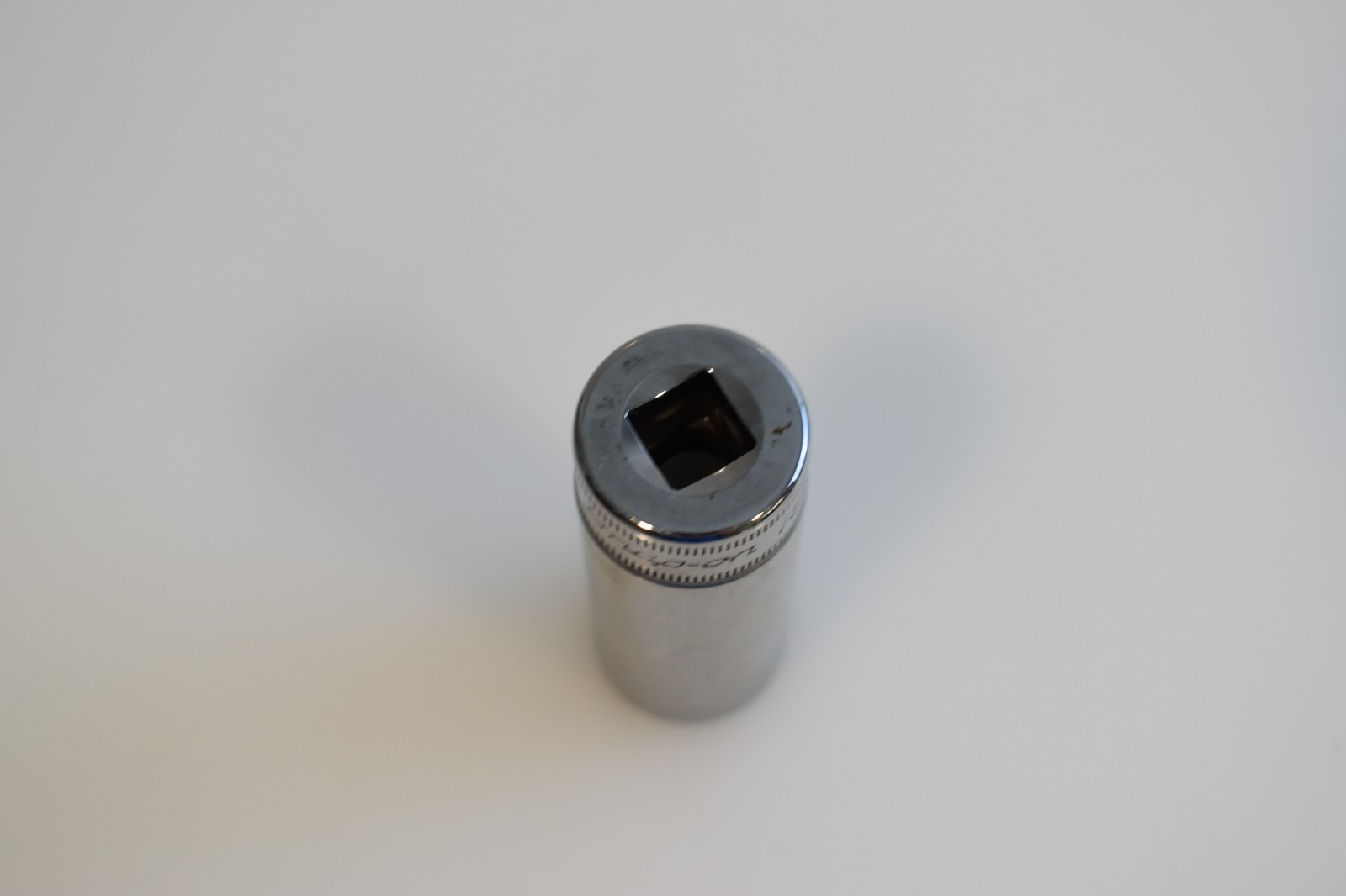 Snap on Tool SFSM18 18mm Metric Flank Drive Deep Socket 3/8″ Drive 6 Point USA