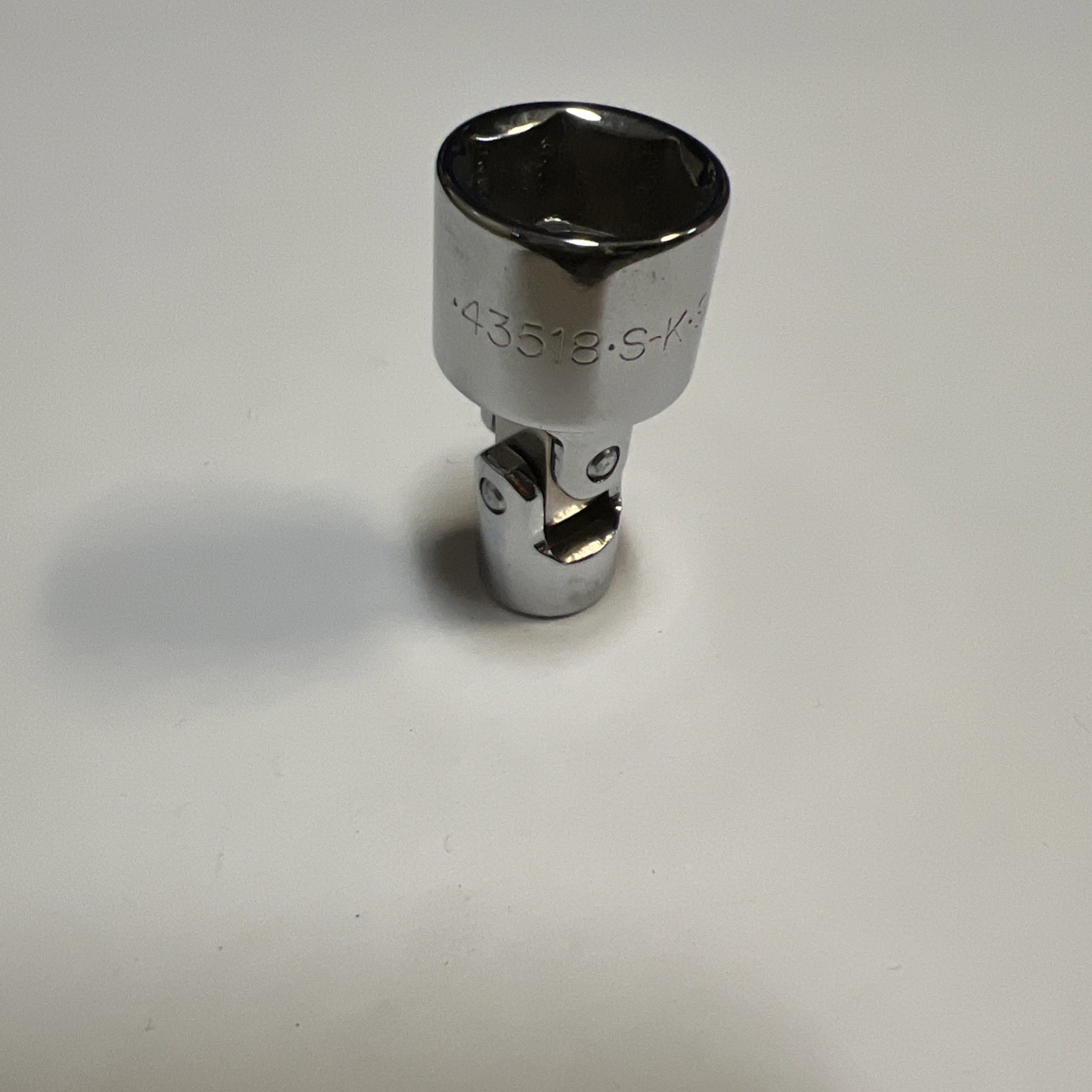 SK Hand Tool LLC 43518 9/16″ 6 Point Flex Socket 1/4″ Drive