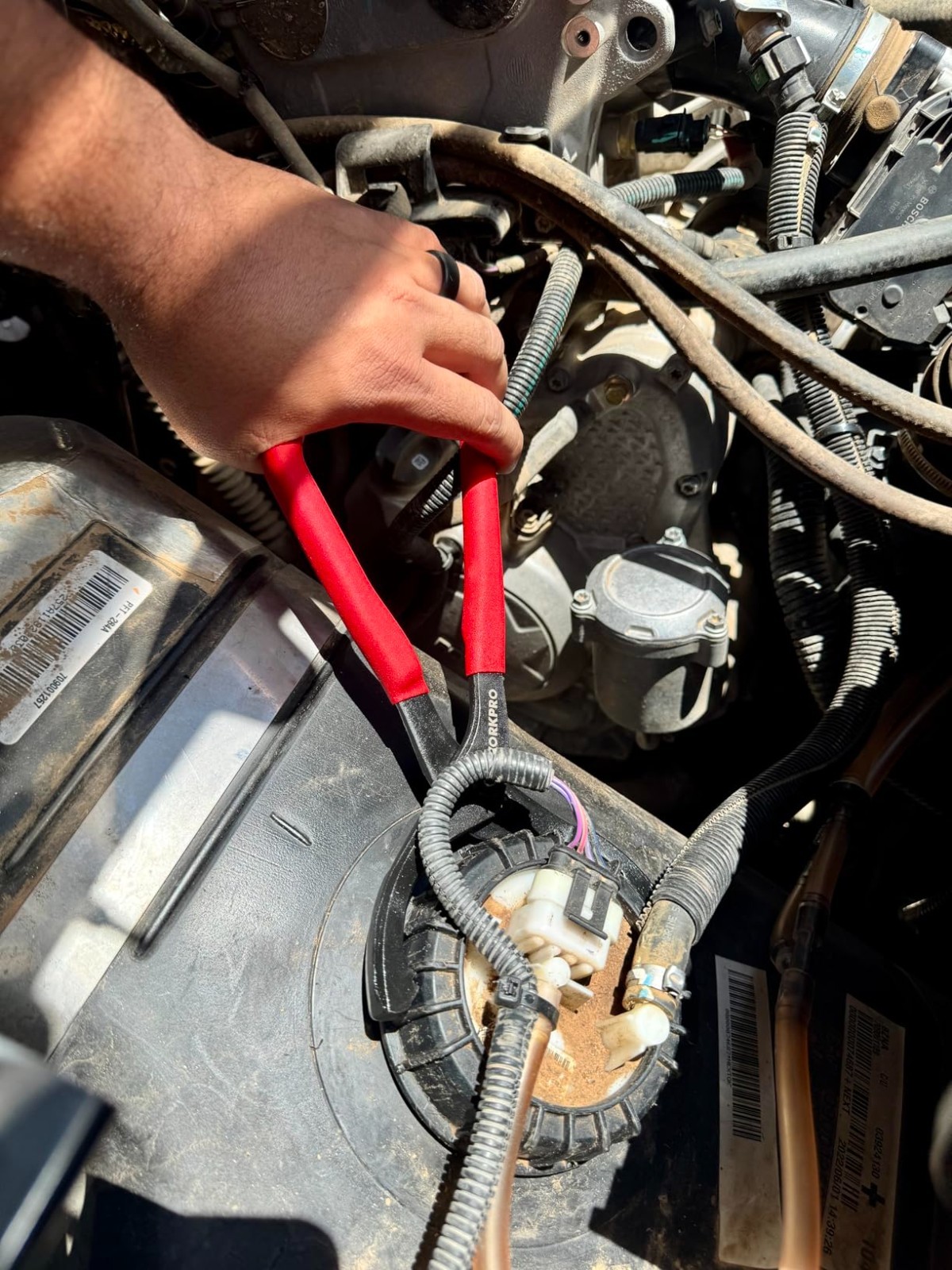 12″ Adjustable Oil Filter Pliers – Perfect Tool for Tight Spaces & Reliability