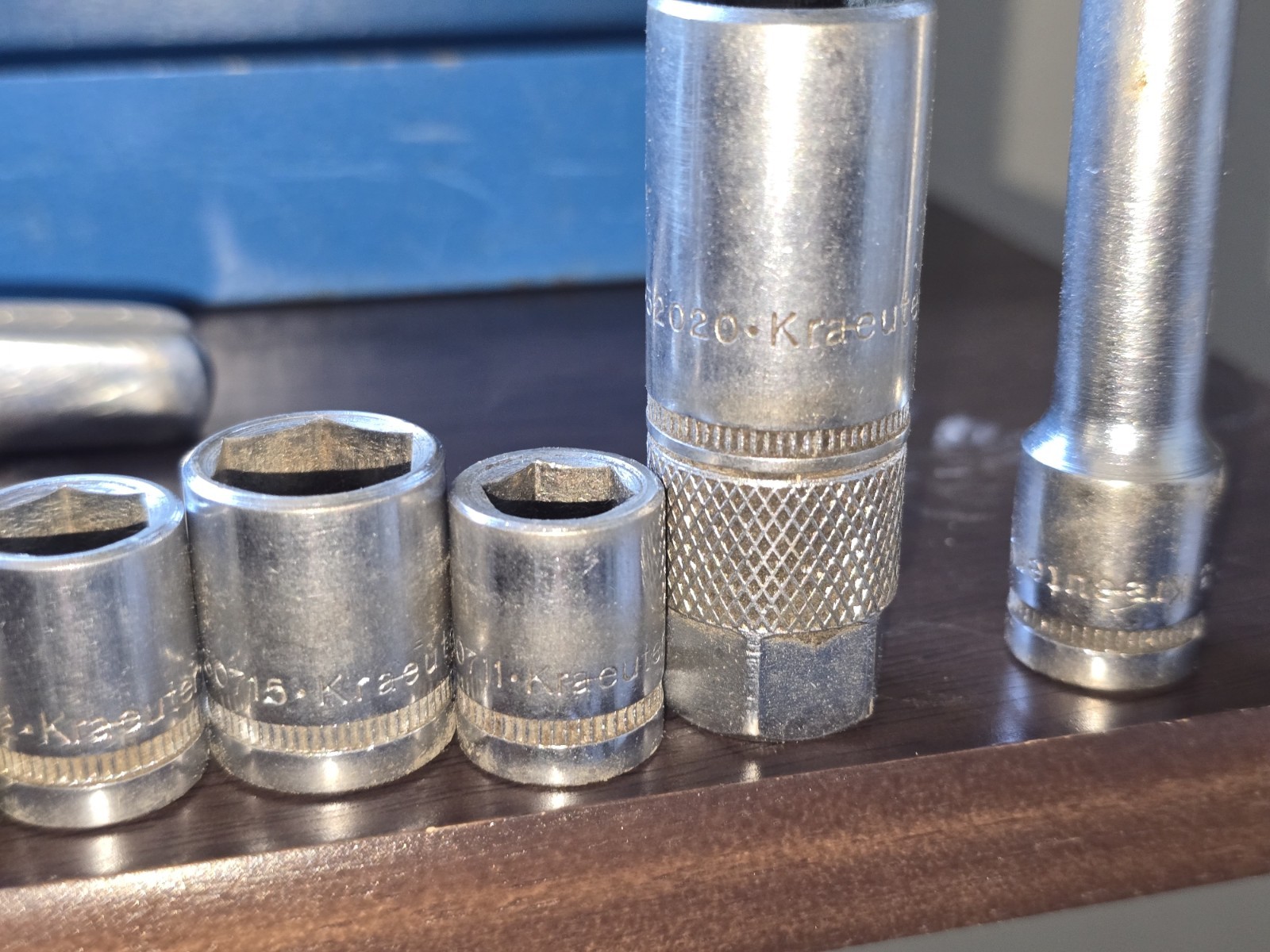 Kraeuter Socket Set 3/8 Drive Ratchet 32070 SAE 12pt USA Metal Case Vintage