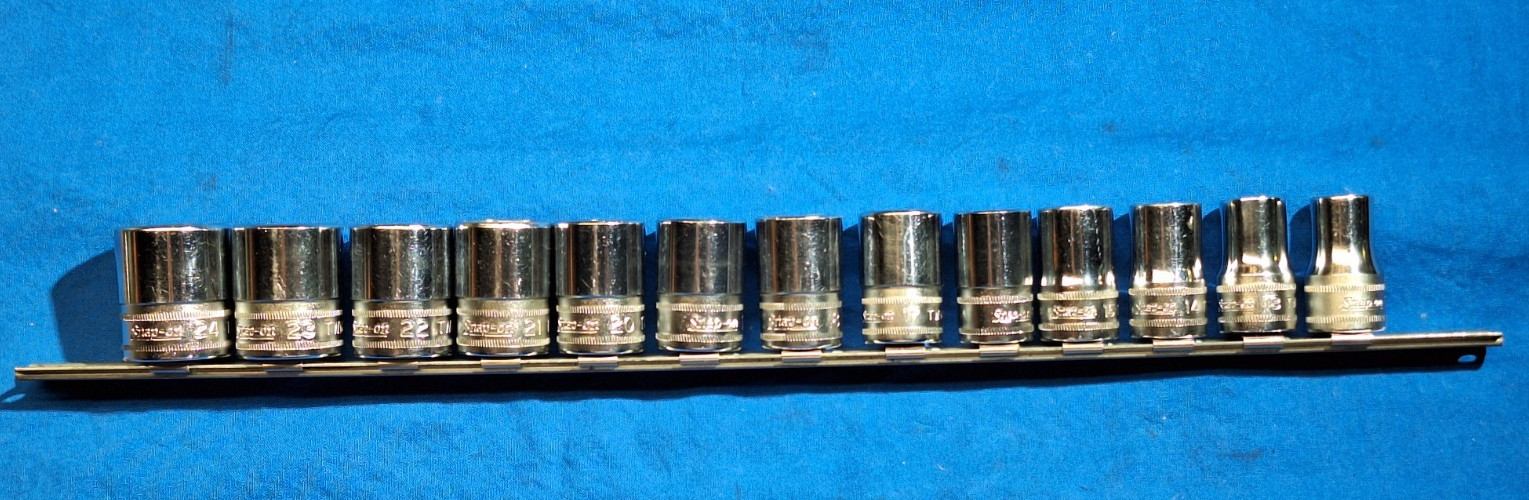old logo 1981, 82 Snap-On 13pc 1/2″dr Metric shallow 6pt socket set 24mm-12mm