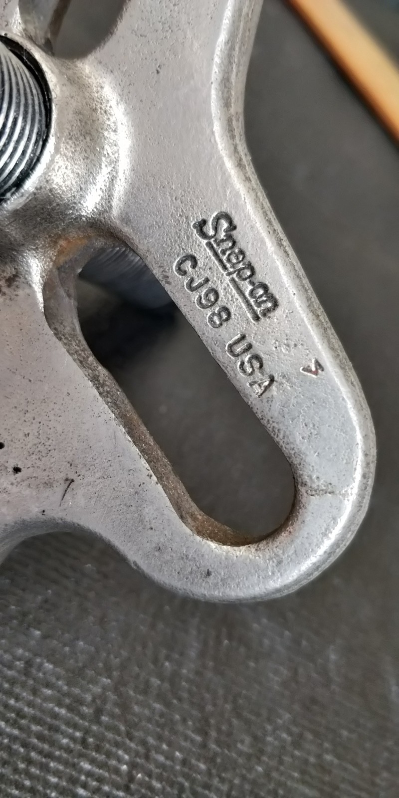 Snap On Puller Yoke & Pressure Screw CJ 98 + CJ 83-3 + CJ 84-16