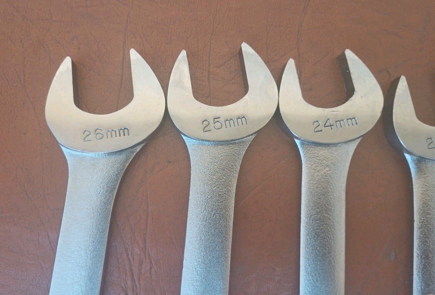 Craftsman USA 7pc -VA- 20mm to 26mm Large Metric (Rare) Combination Wrench Set