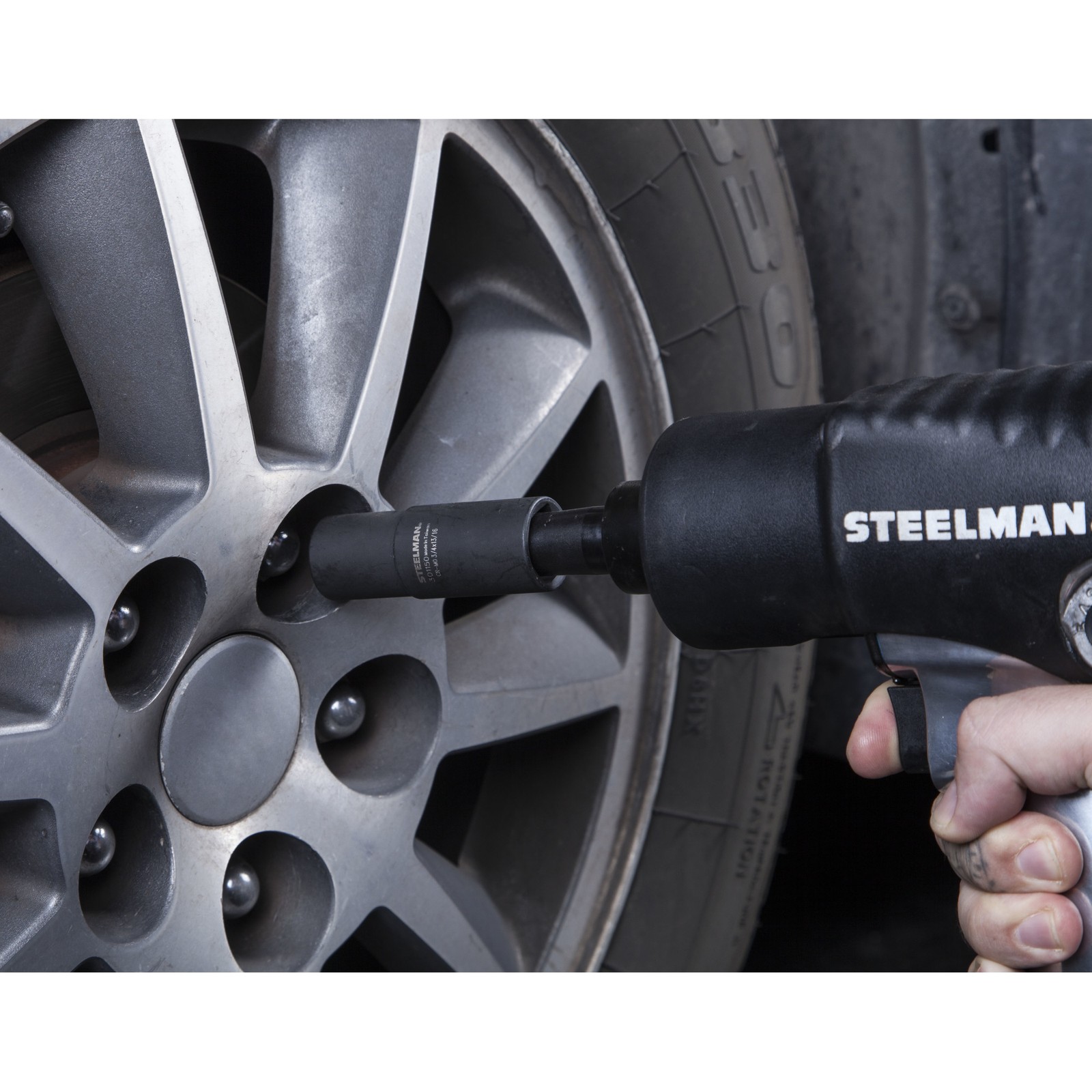 Steelman 1/2in. Drive 3/4 in. x 13/16 in. Dual Sided Flip Impact Socket 301150