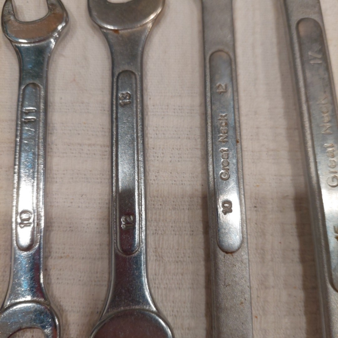 Nine Drop Forged Mixed Wrench Set 1/4in To 23mm Open End And 12 Point Box Ends