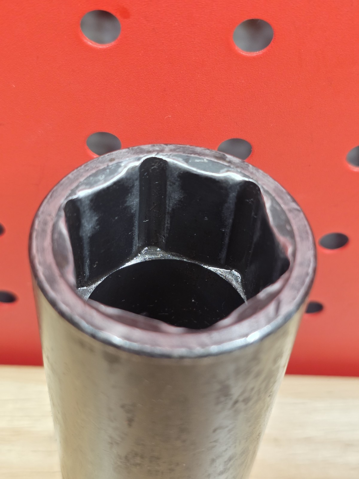 Snap-on SIMM300 30mm 1/2″ Drive Metric Deep 6-Point Impact Socket