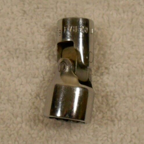 Snap-On Tools 3/8″ Drive 5/8″ Chrome 12 Point Swivel Socket FVU-20 FREE Shipping
