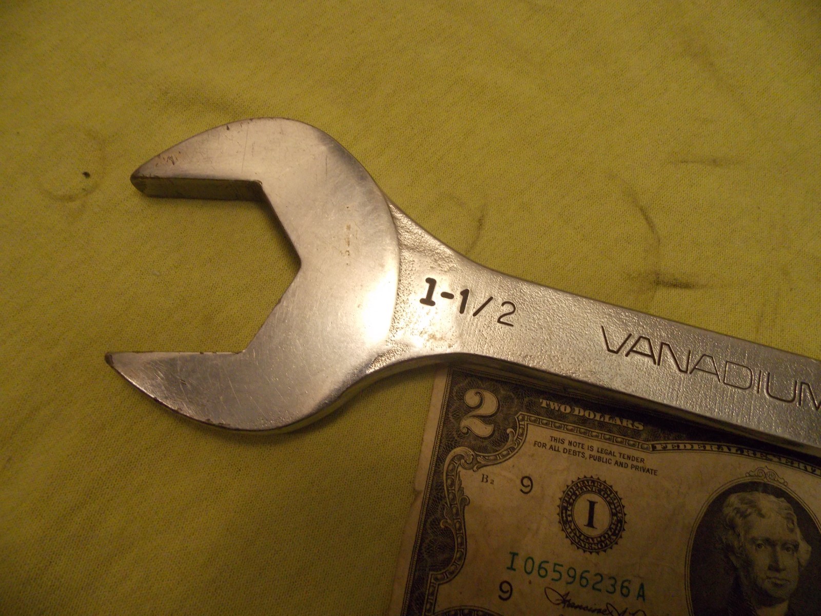 Vanadium 4 Way Open End Angle Wrench AD-24 1-1/2 Inch V-Cut