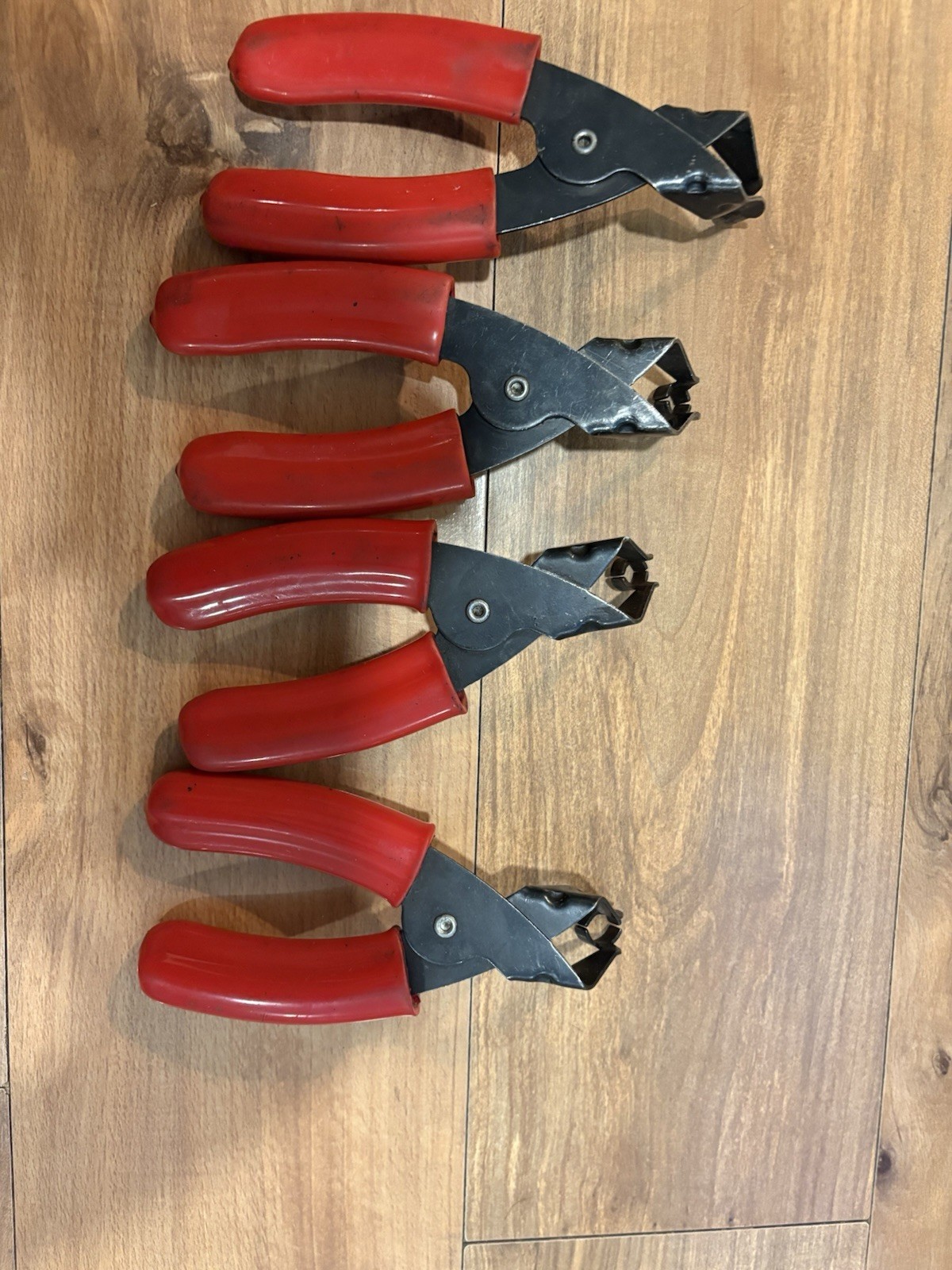 Blue Point FIH9055-1, 9055-2, 9056-1,9056-2 Fuel Line Disconnect Pliers