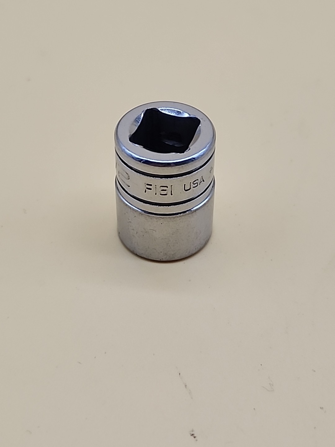 Snap-on Tools F161 1/2″ SAE Flank Drive Shallow Socket 3/8″ Dr 12 Pt USA