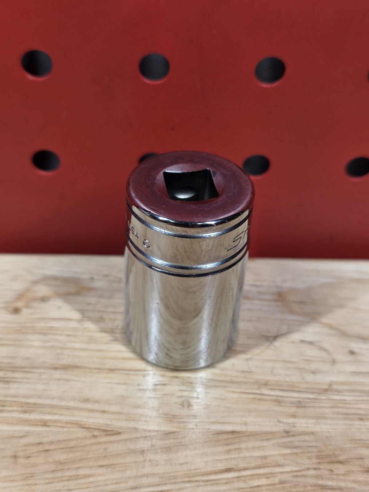 Snap-on Tools FDS251 25/32″ NICE 3/8″ Drive 12-Point SAE Semi-Deep Chrome Socket