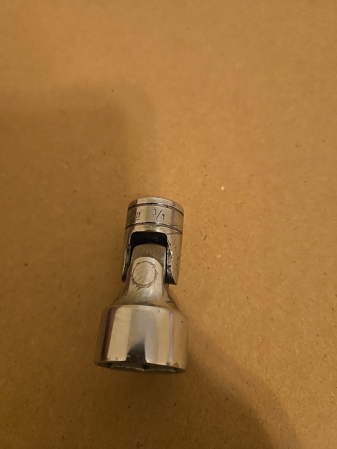 Snap On 3/8″ Drive 3/4″ 6PT SAE Chrome Universal Swivel Socket FS24
