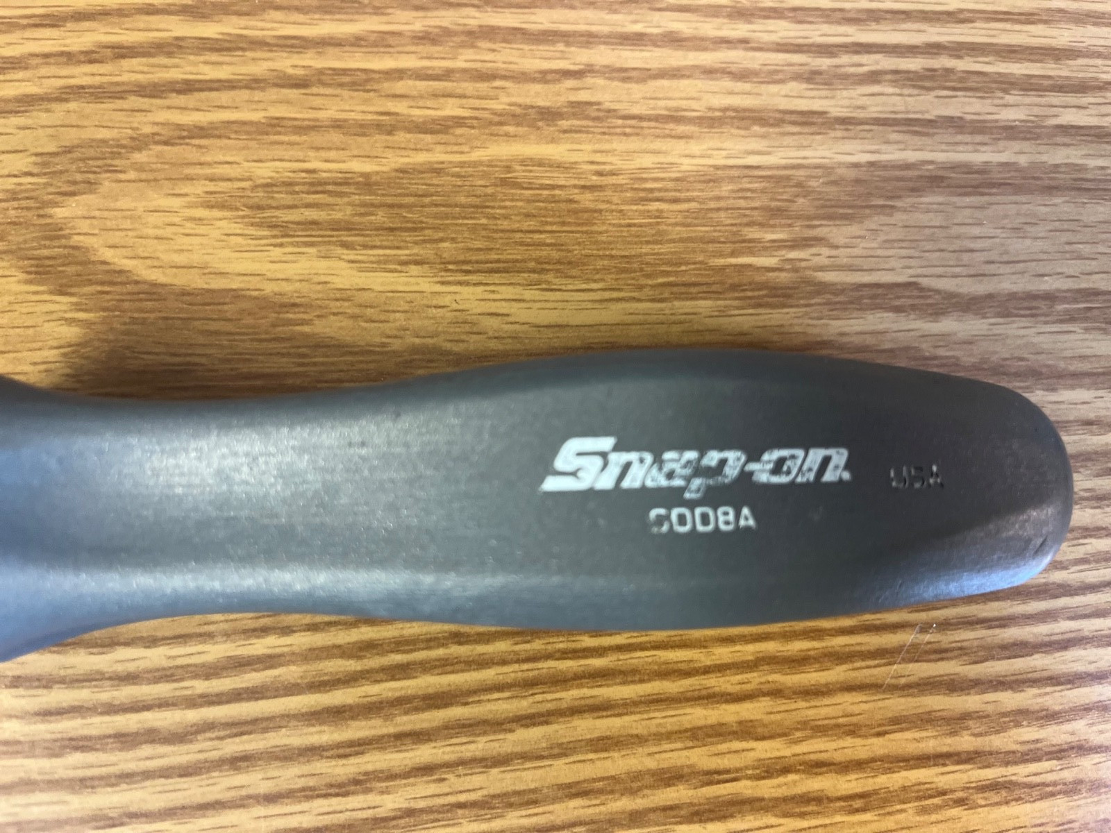 SNAP ON = SDD8A – GRAY HANDLE FLAT/SLOTTED SCREWDRIVER – 13.5″ LONT – LOC#235