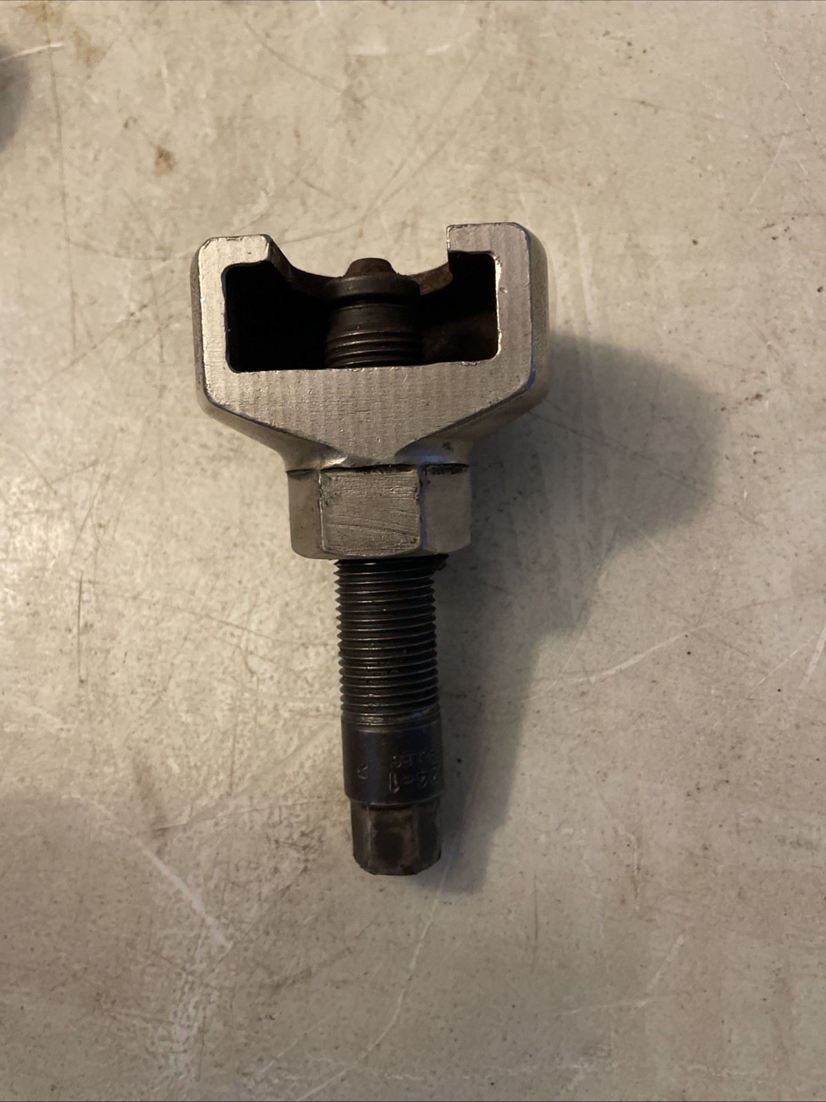 Snap On CJ124, CJ117A, CJ113B101, CJ138-1 Power Steering Puller/Installer Set