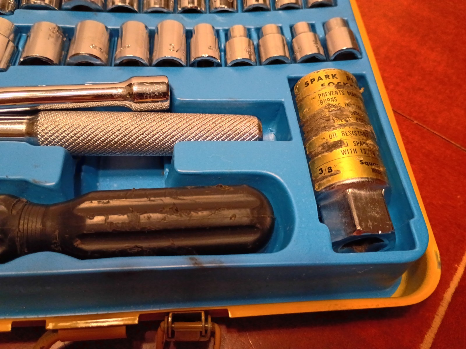 1978 Royal Tools 40 Piece SAE & Metric Ratchet Socket Vtg Tool Set No. 275 Japan