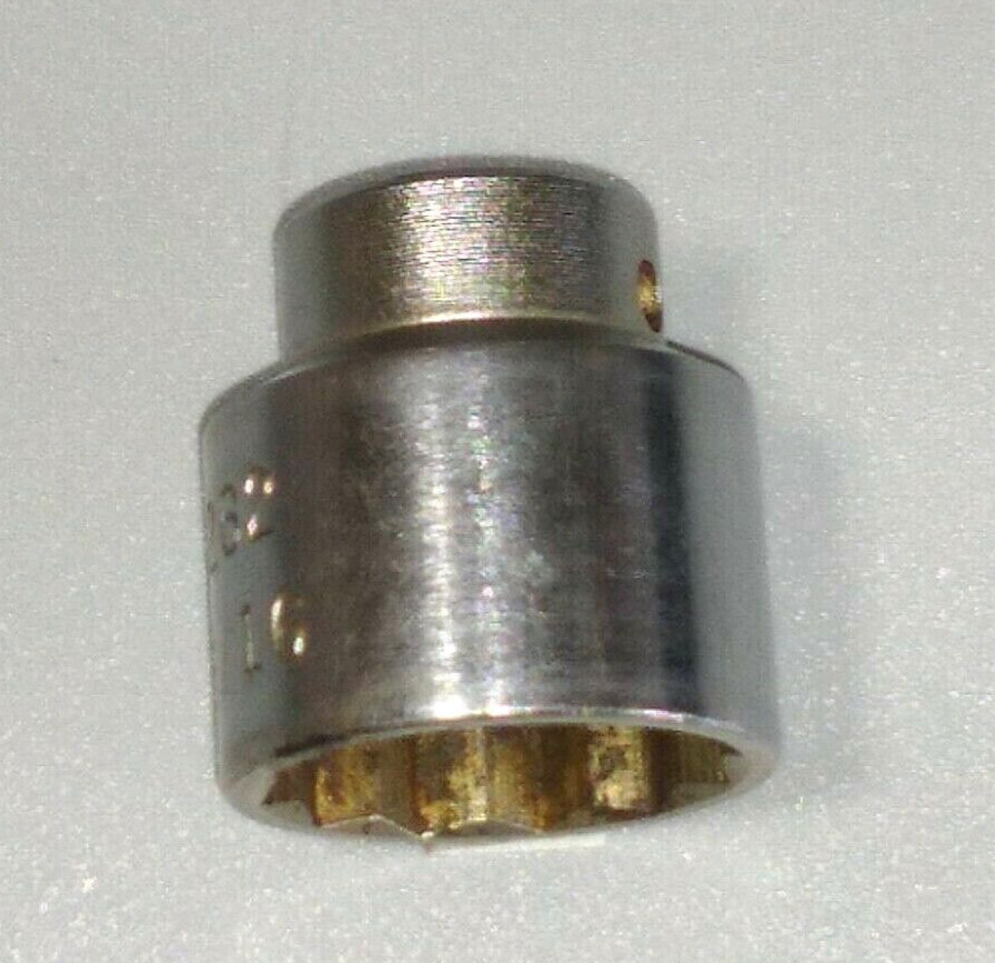 MAC Tools Sabina X262, 3/8″ Drive, 13/16″ Socket, Shallow, 12 Point.