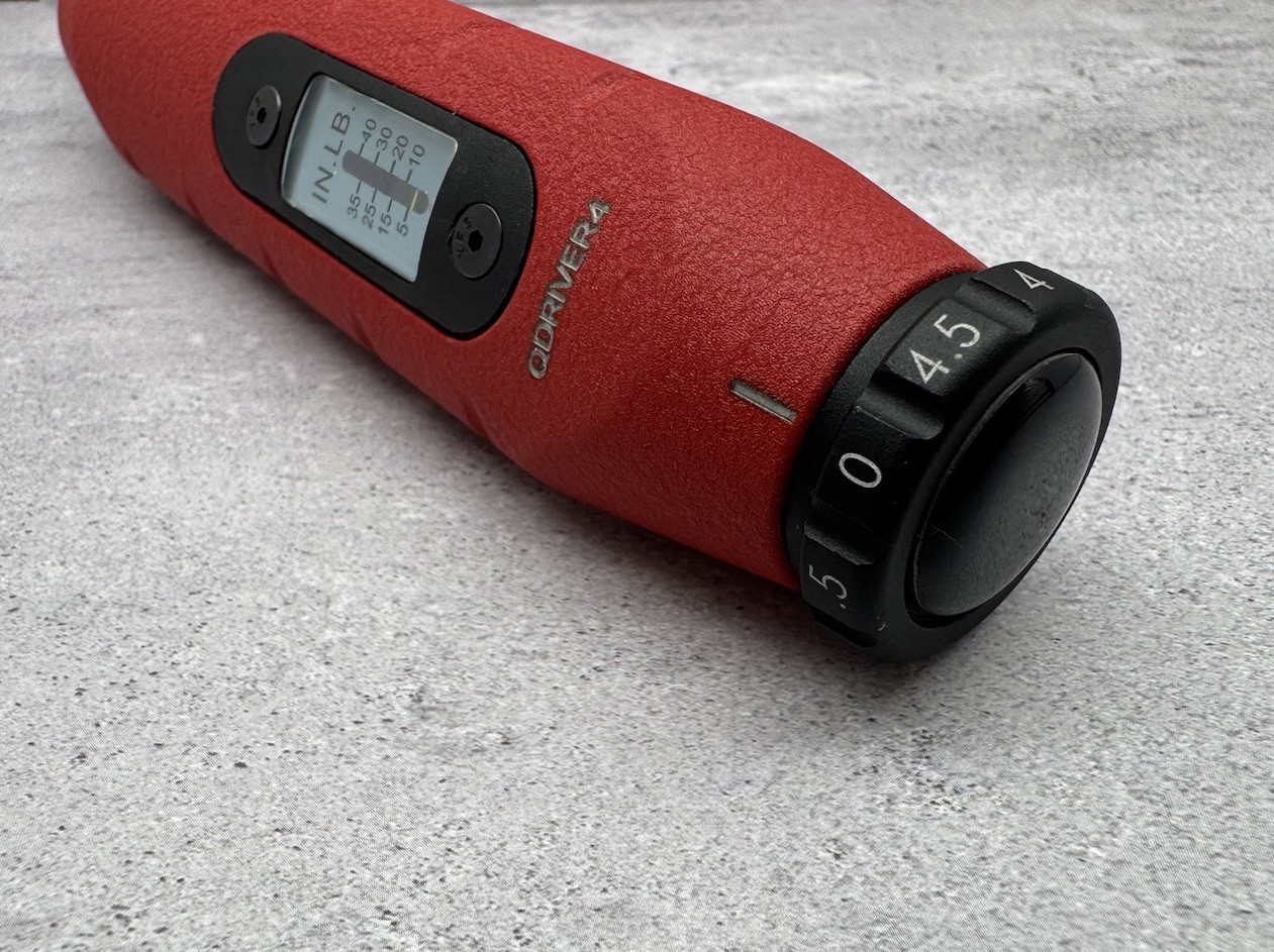 Snap-On 1/4″ Hex Preset Torque Screwdriver (1.5–15 in-lb) w/manual, QDRIVER4
