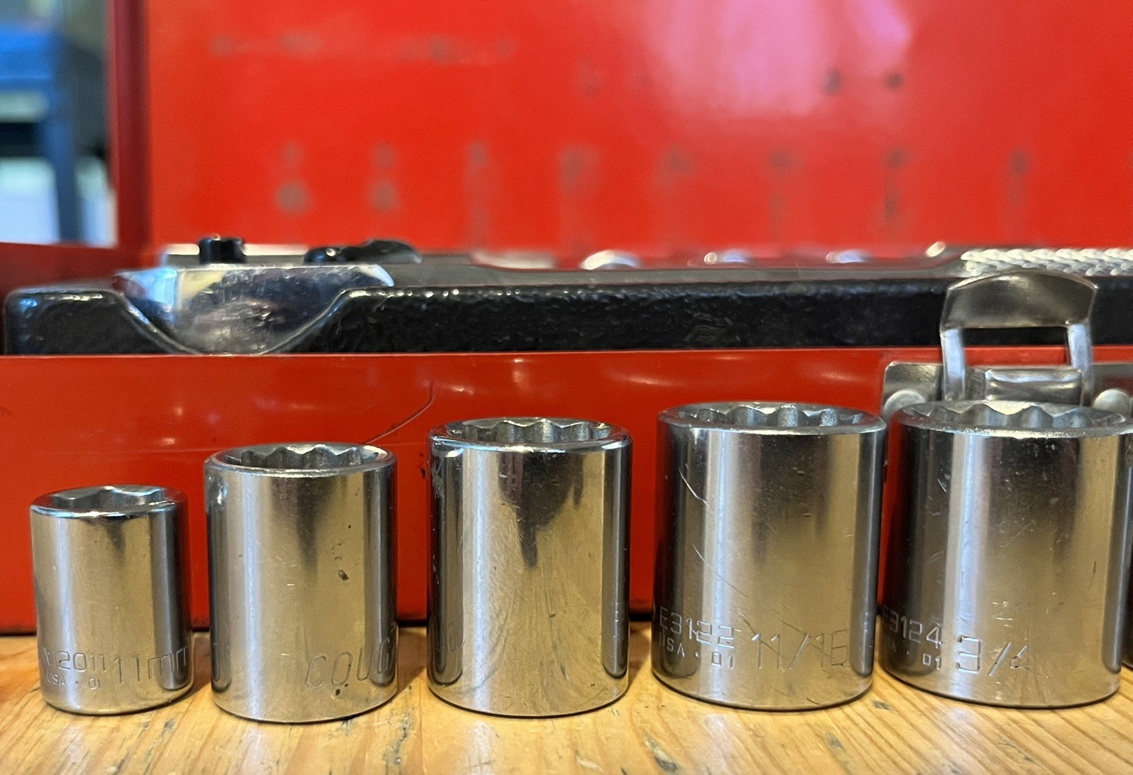 Lot of (20 pc) Cougar Pro by Wright Tools 3/8” Drive Ratchet Sockets – Most 12pt