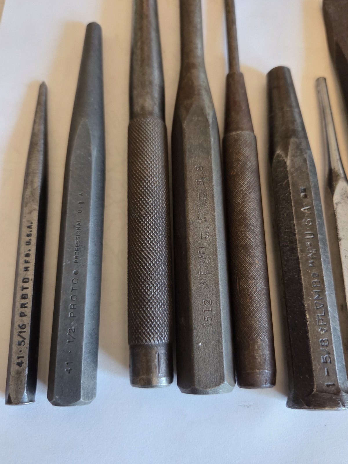 HUGE 17pc PUNCH AND CHISEL SET