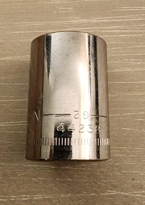 Craftsman USA 19mm Socket 12 Point 1/2″ Drive Inverted G2 44238